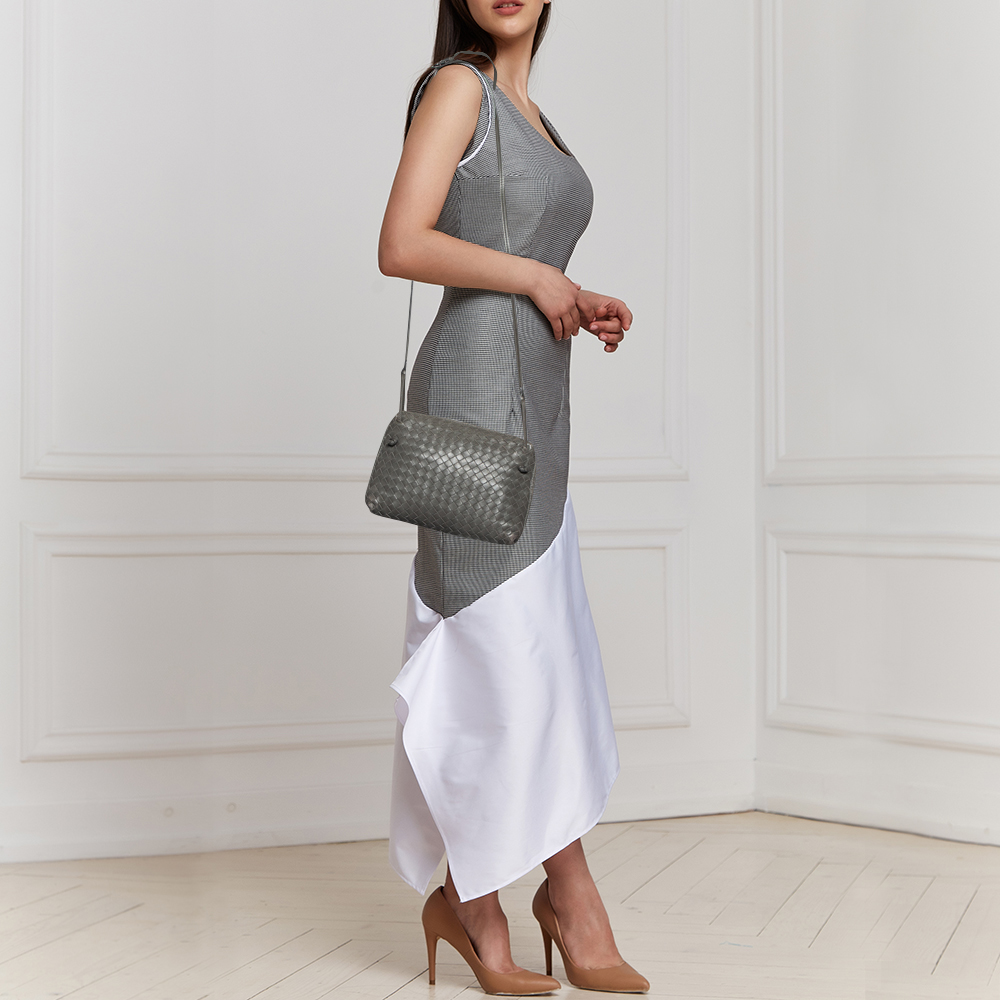 

Bottega Veneta Grey Intrecciato Leather Nodini Crossbody Bag