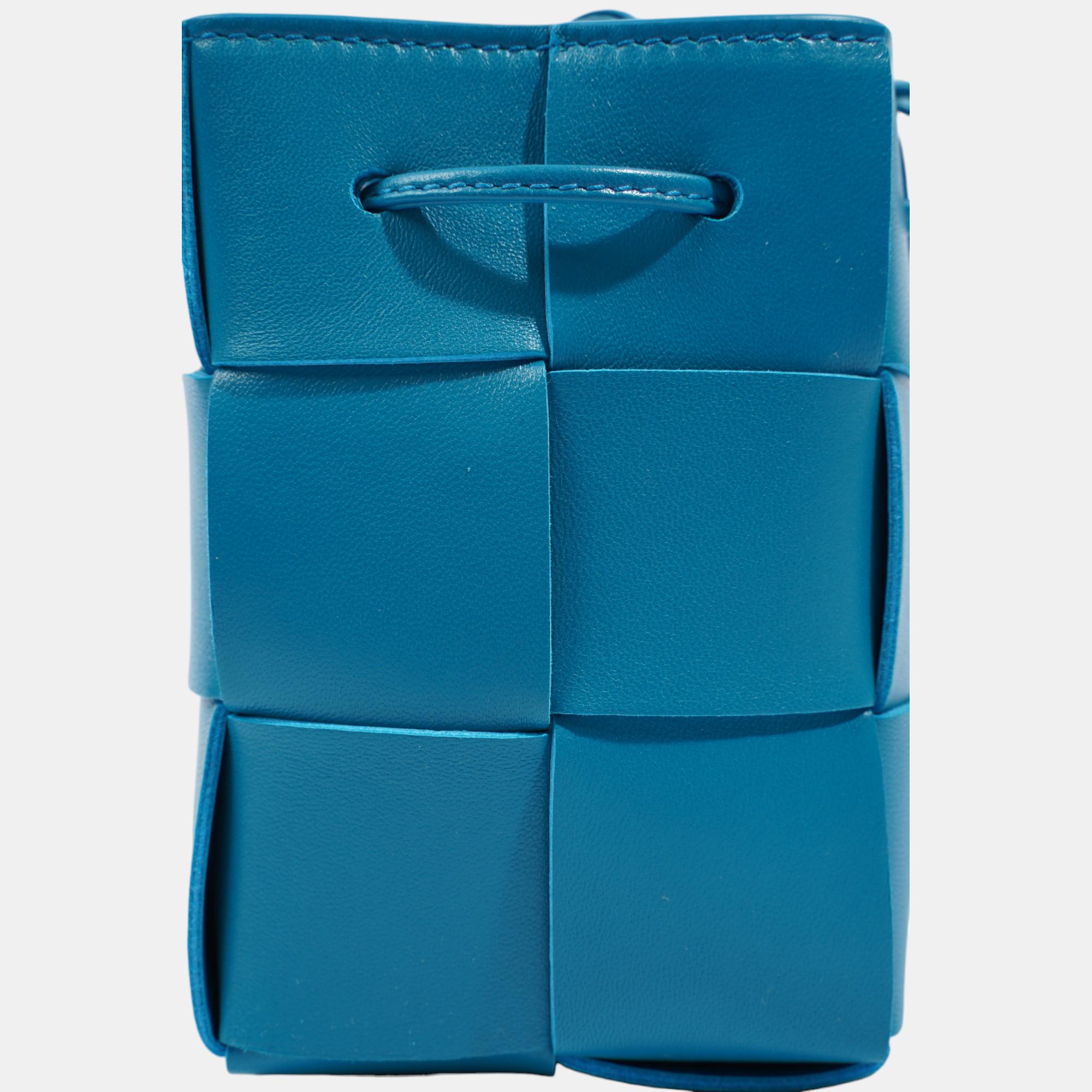 

Bottega Veneta Cassette Bucket Bag Blue Leather Mini