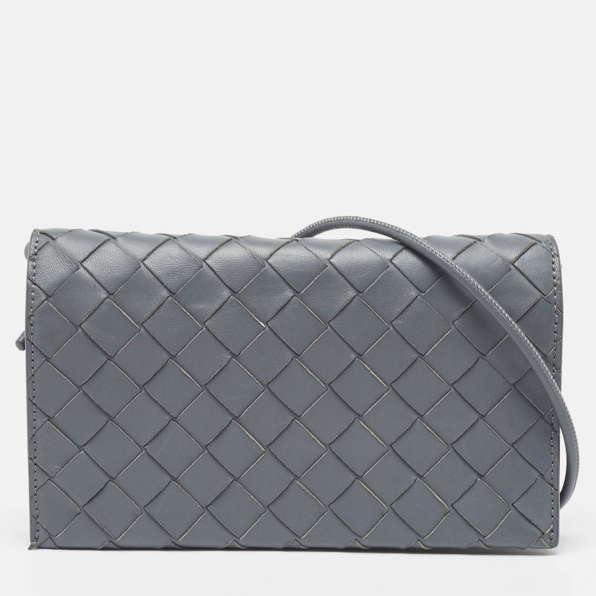 Pre Owned Bottega Veneta Grey Intrecciato Leather Flap Strap Wallet