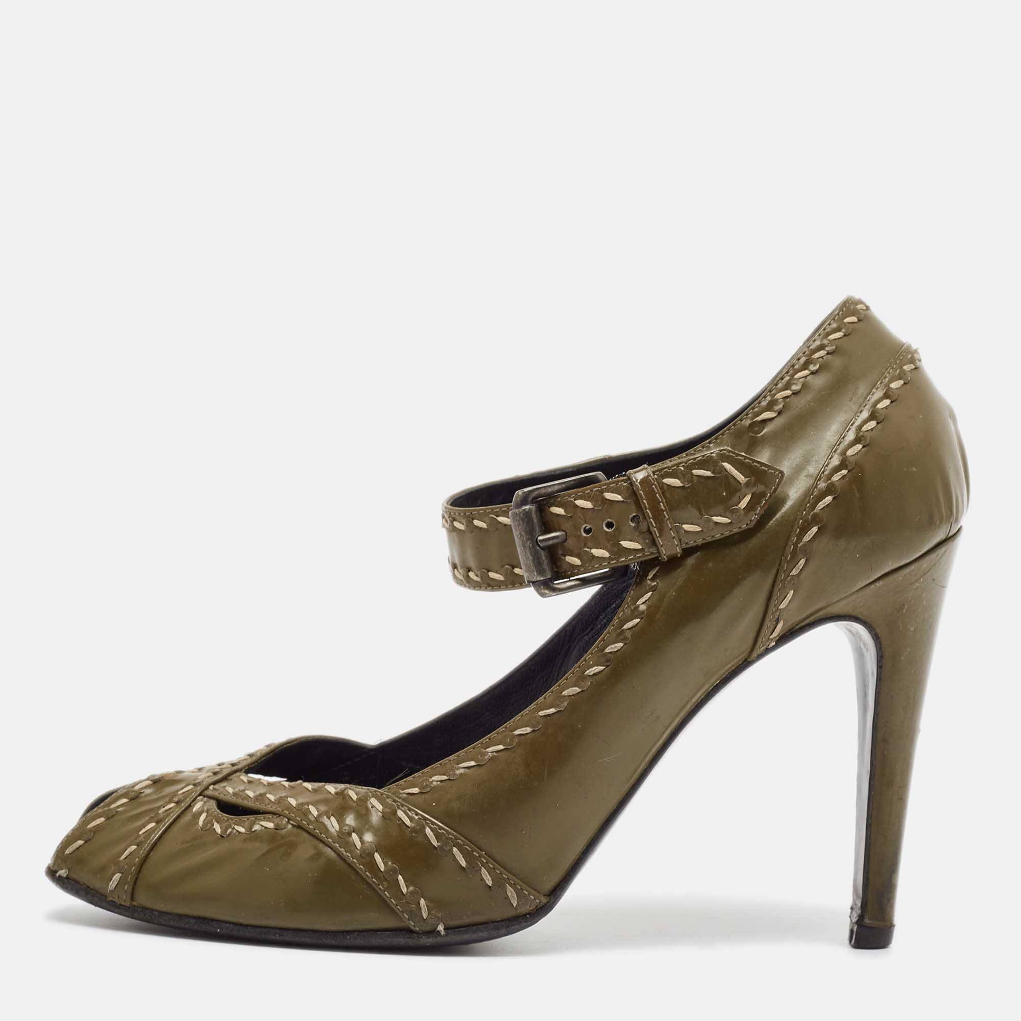 

Bottega Veneta Olive Green Patent Leather Mary Jane Pumps Size