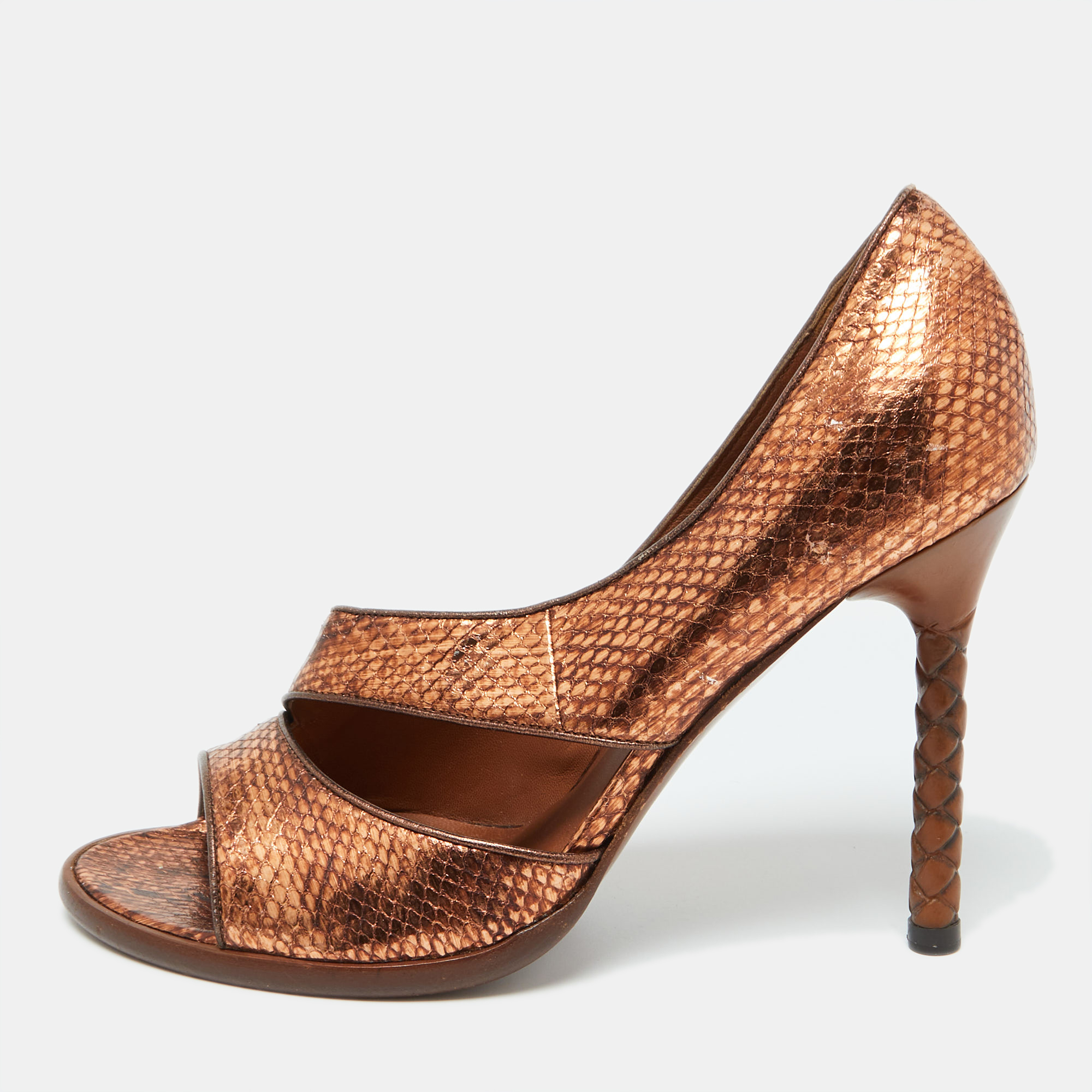 

Bottega Veneta Metallic Copper Snakeskin Embossed Leather Pumps Size