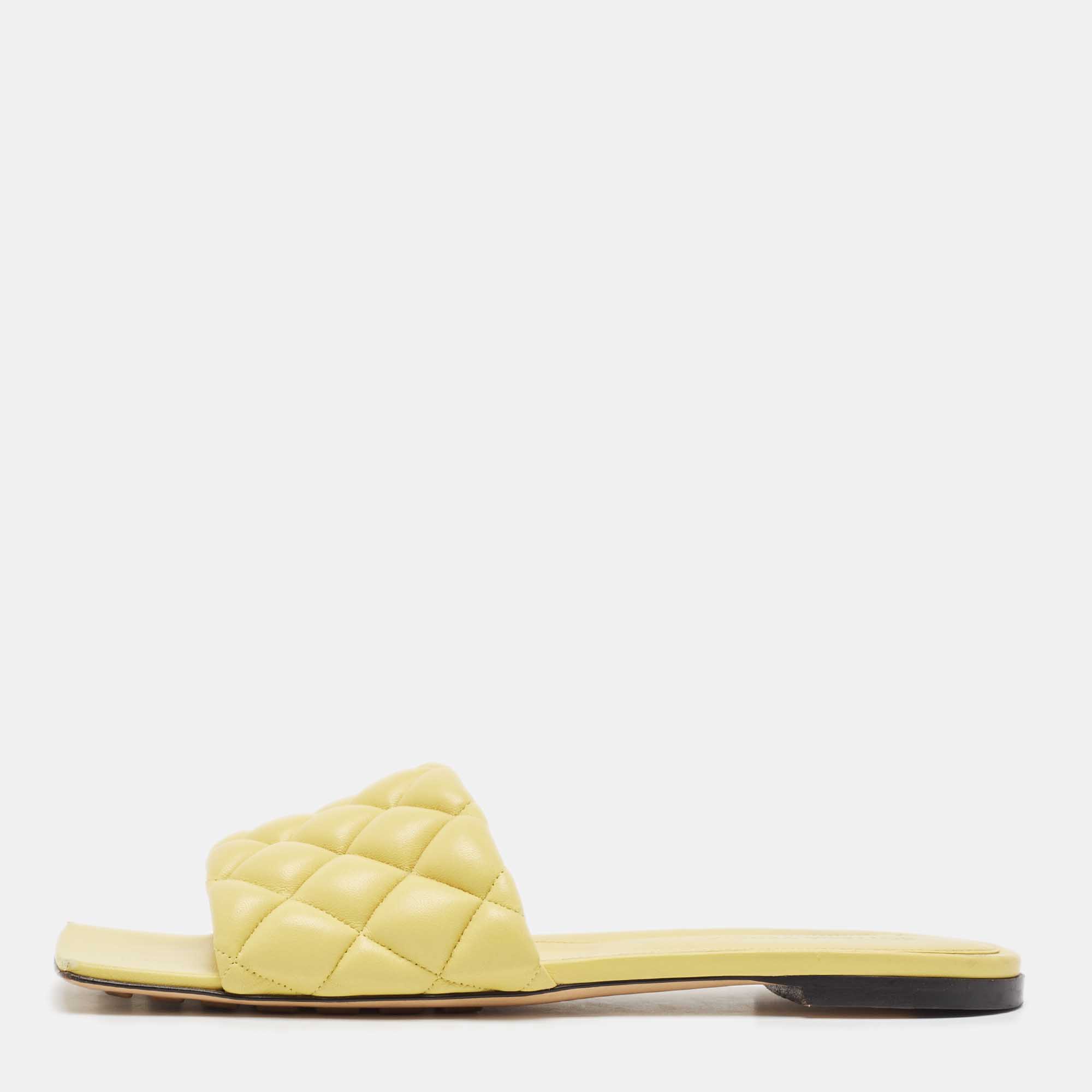 

Bottega Veneta Yellow Quilted Leather Lido Flat Slides Size