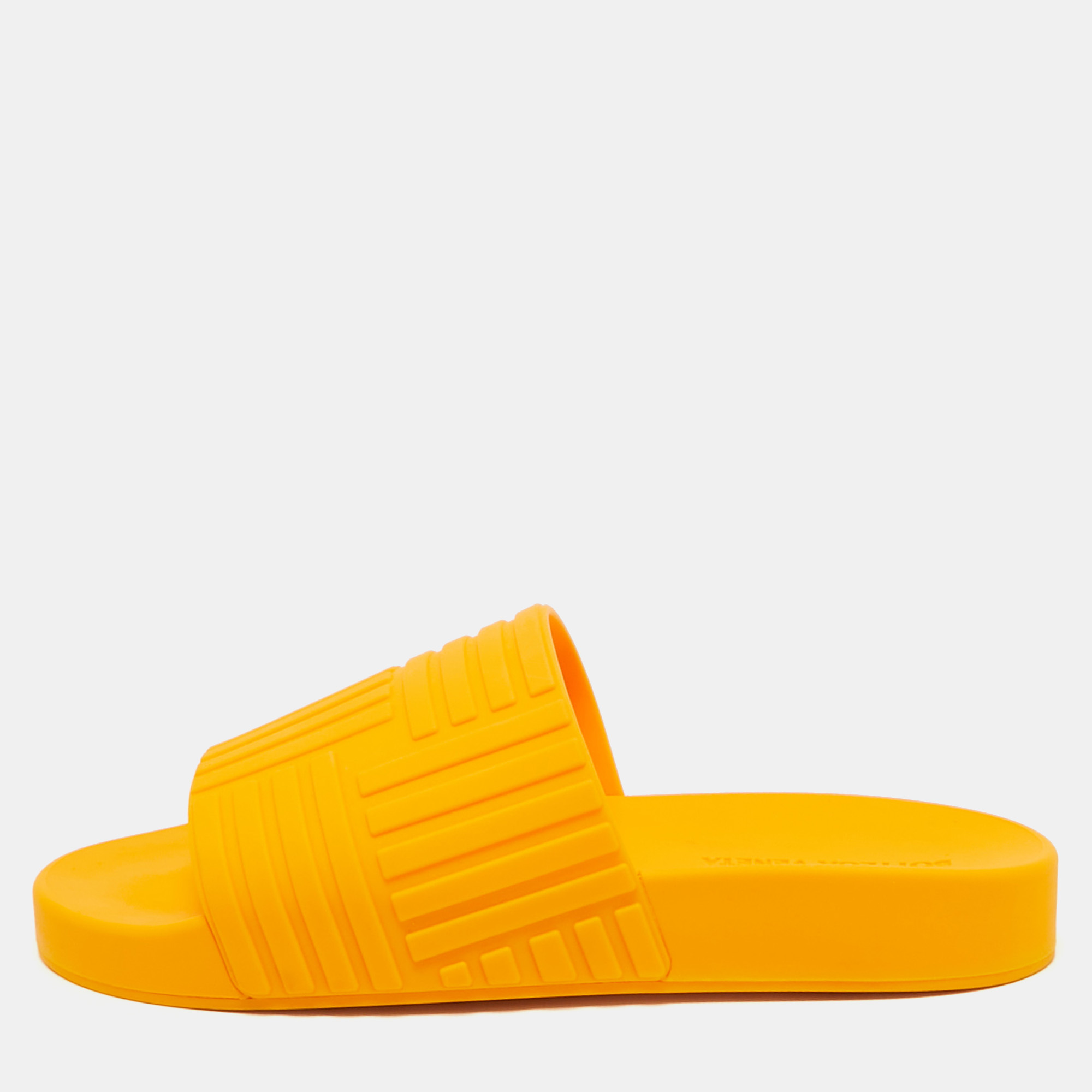 

Bottega Veneta Orange Rubber Flat Slides Size