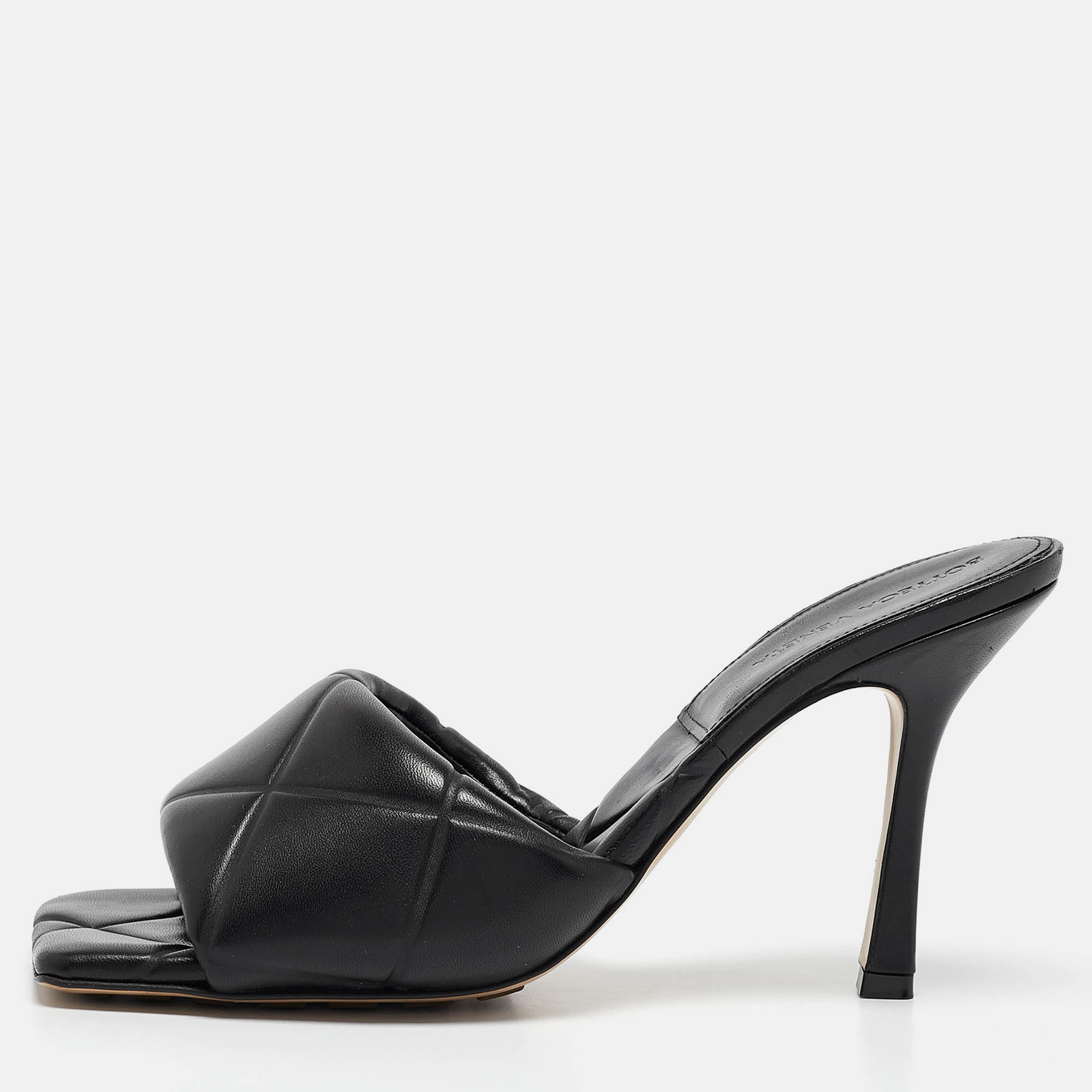 

Bottega Veneta Black Quilted Leather Lido Slide Sandals Size