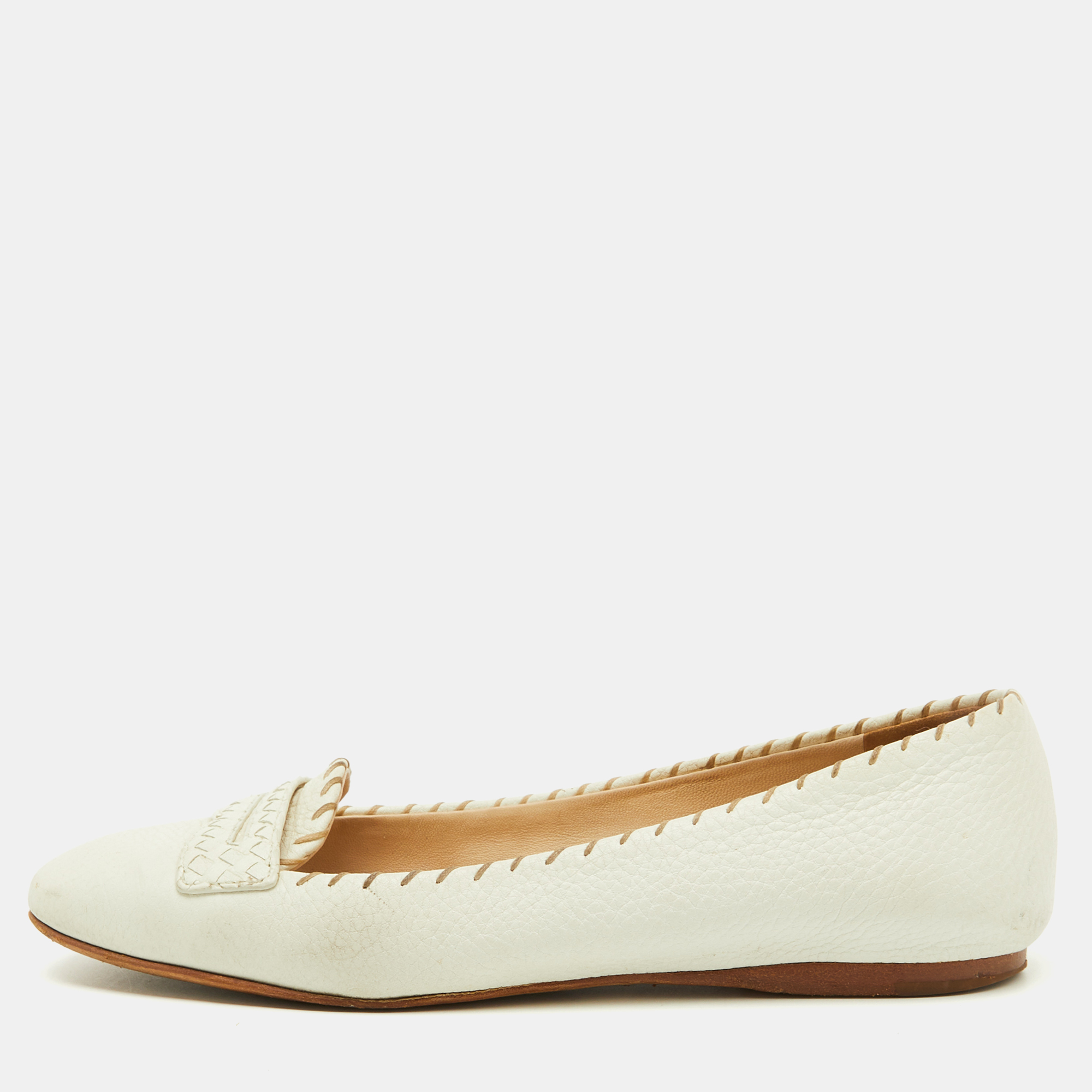 

Bottega Veneta White Leather Ballet Flats Size