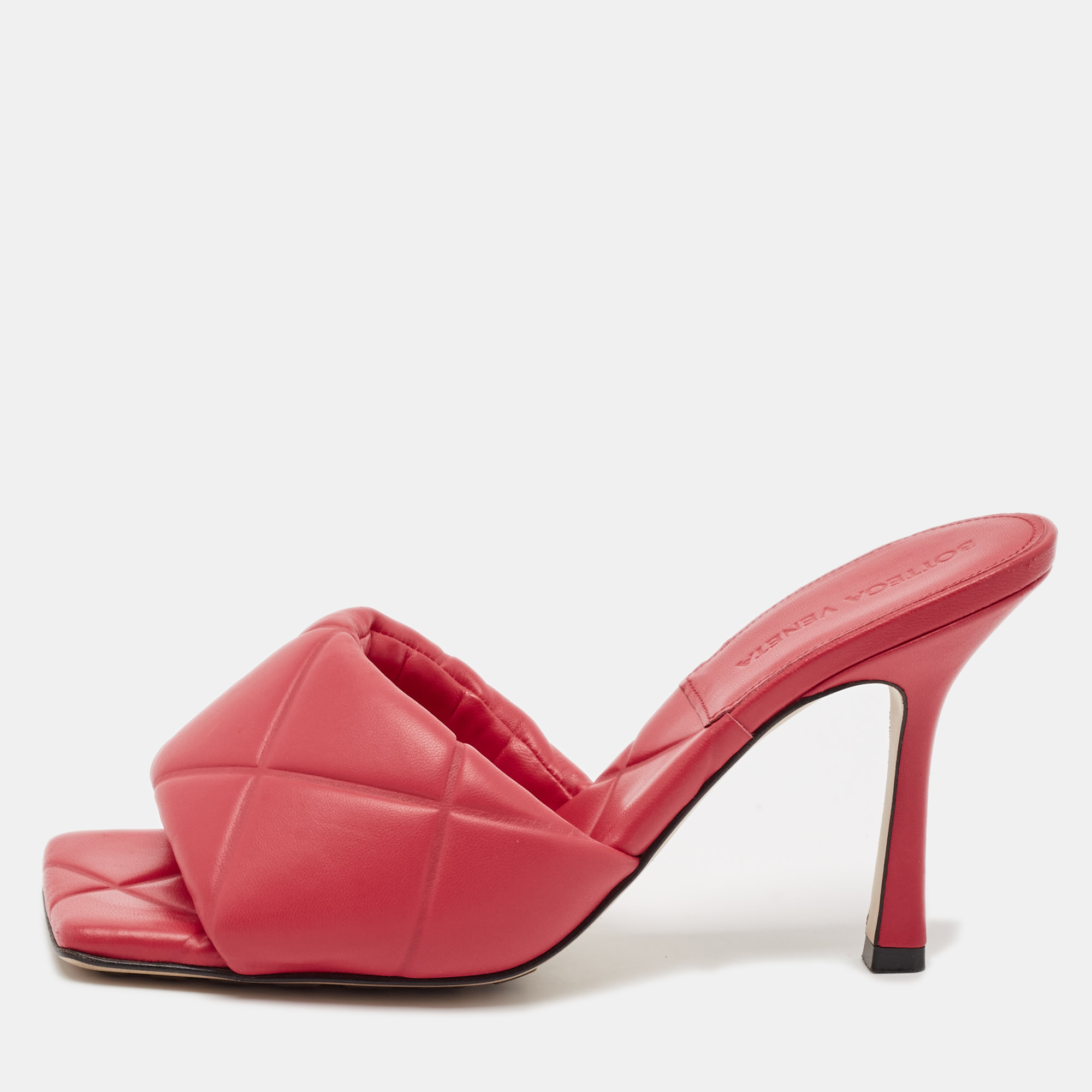 

Bottega Veneta Red Intrecciato Leather Lido Mule Sandals Size