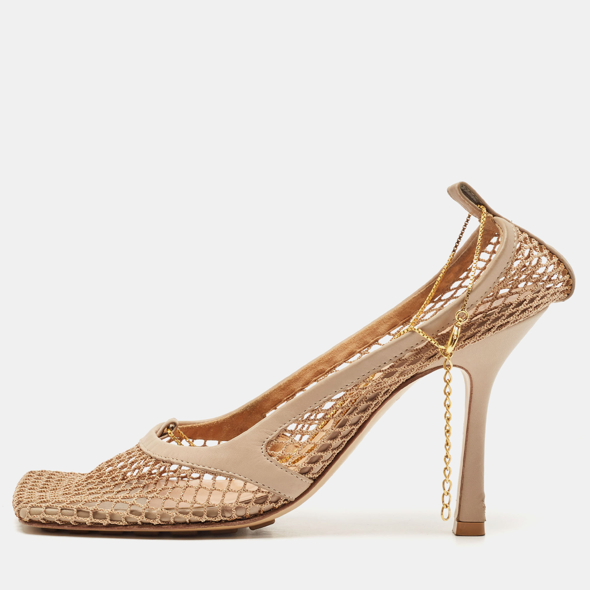 

Bottega Veneta Beige Mesh and Leather Chain Stretch Pumps Size