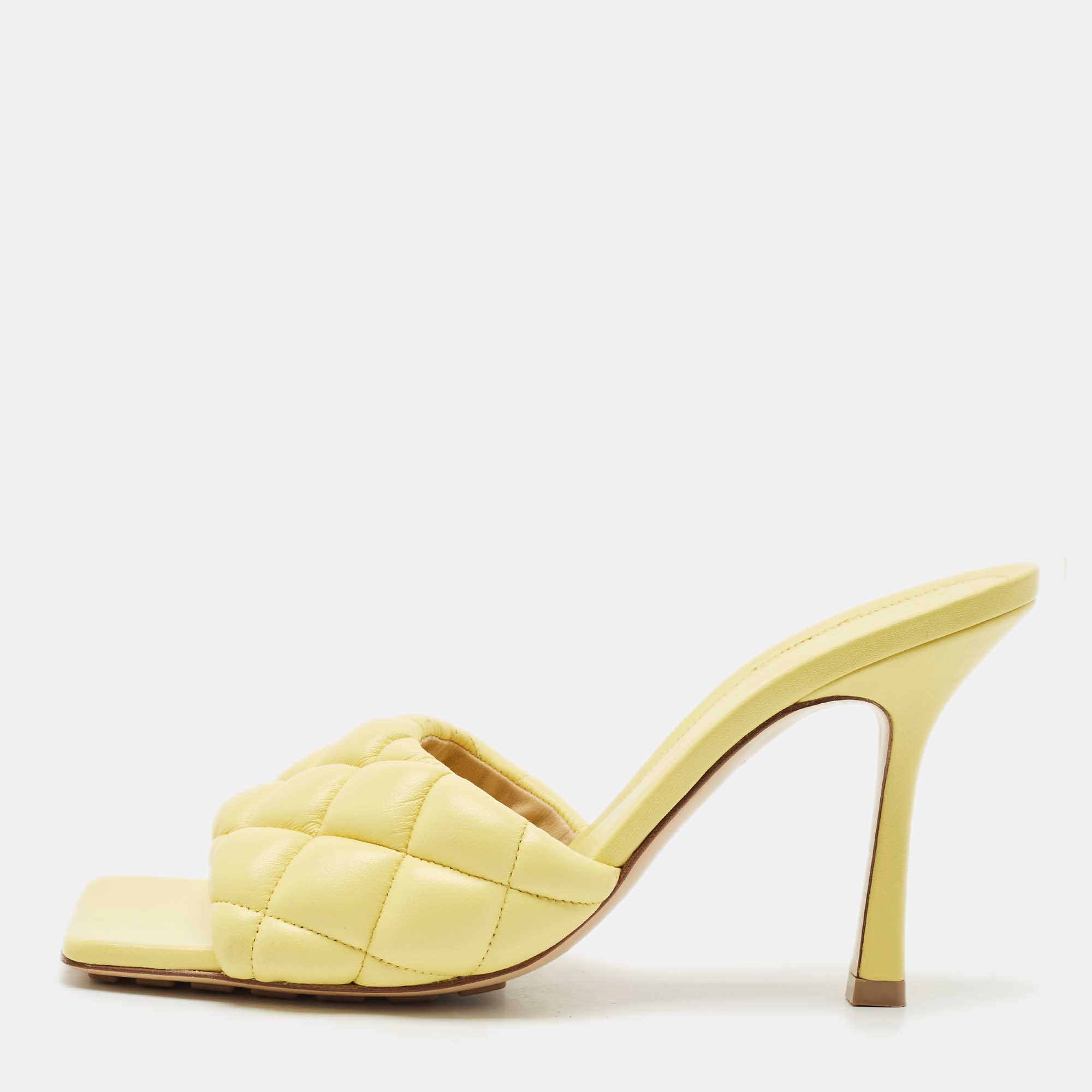 

Bottega Veneta Yellow Quilted Leather Lido Slide Sandals Size