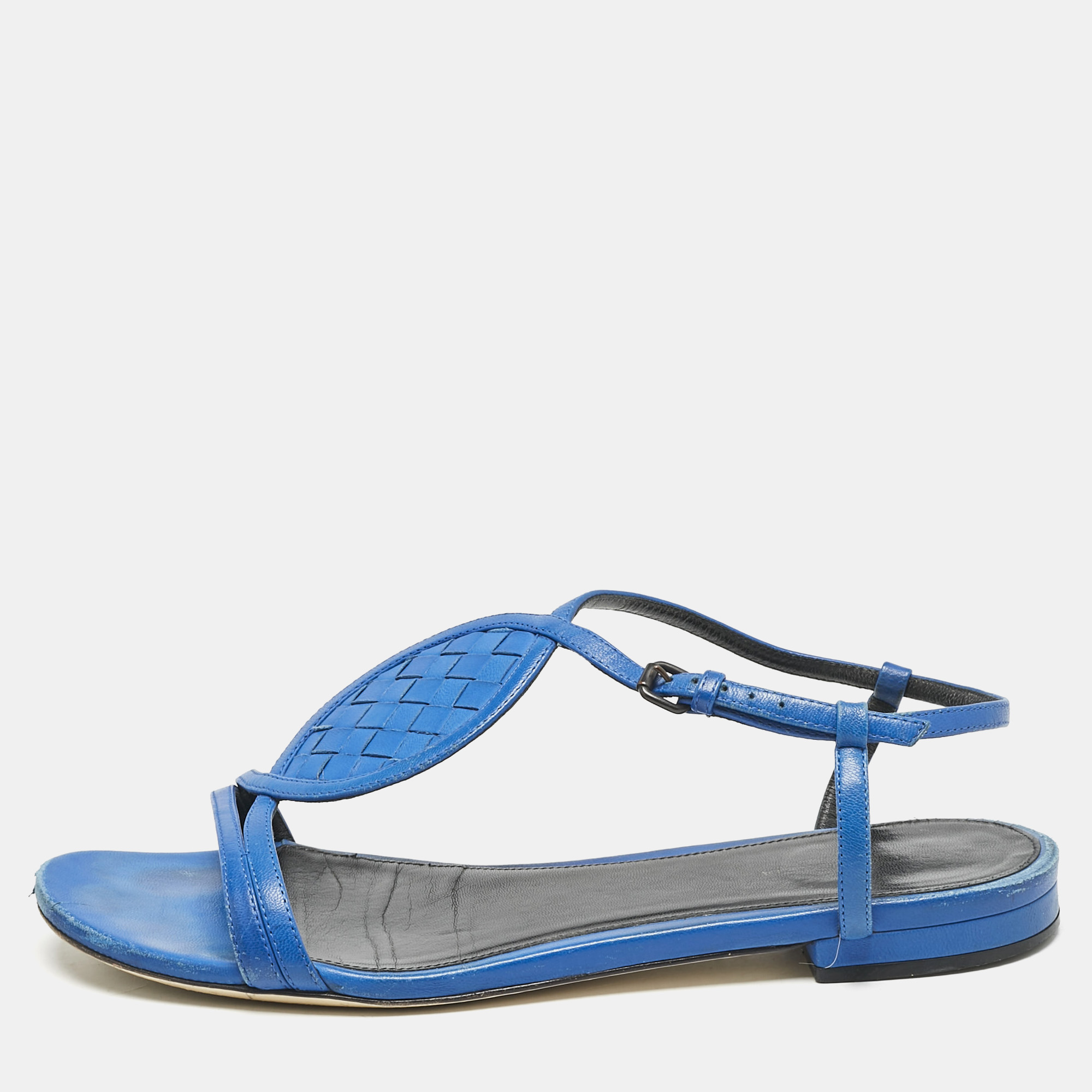 

Bottega Veneta Blue Leather Ankle Strap Flat Sandals Size