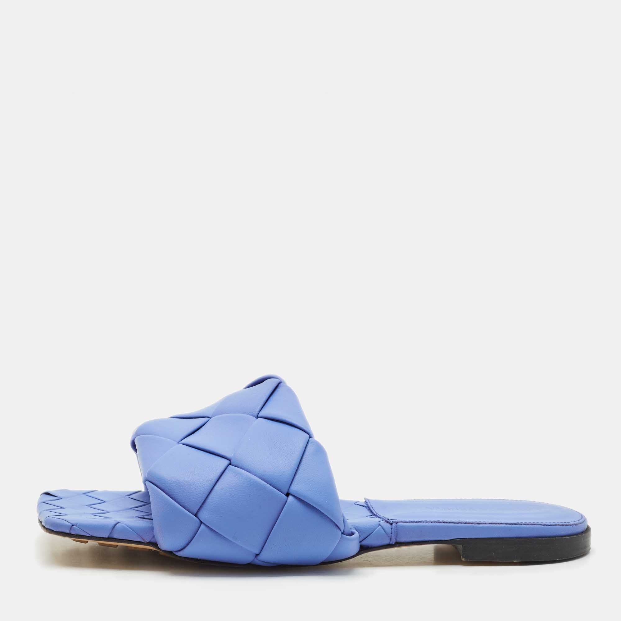 

Bottega Veneta Blue Quilted Leather Lido Flats Size