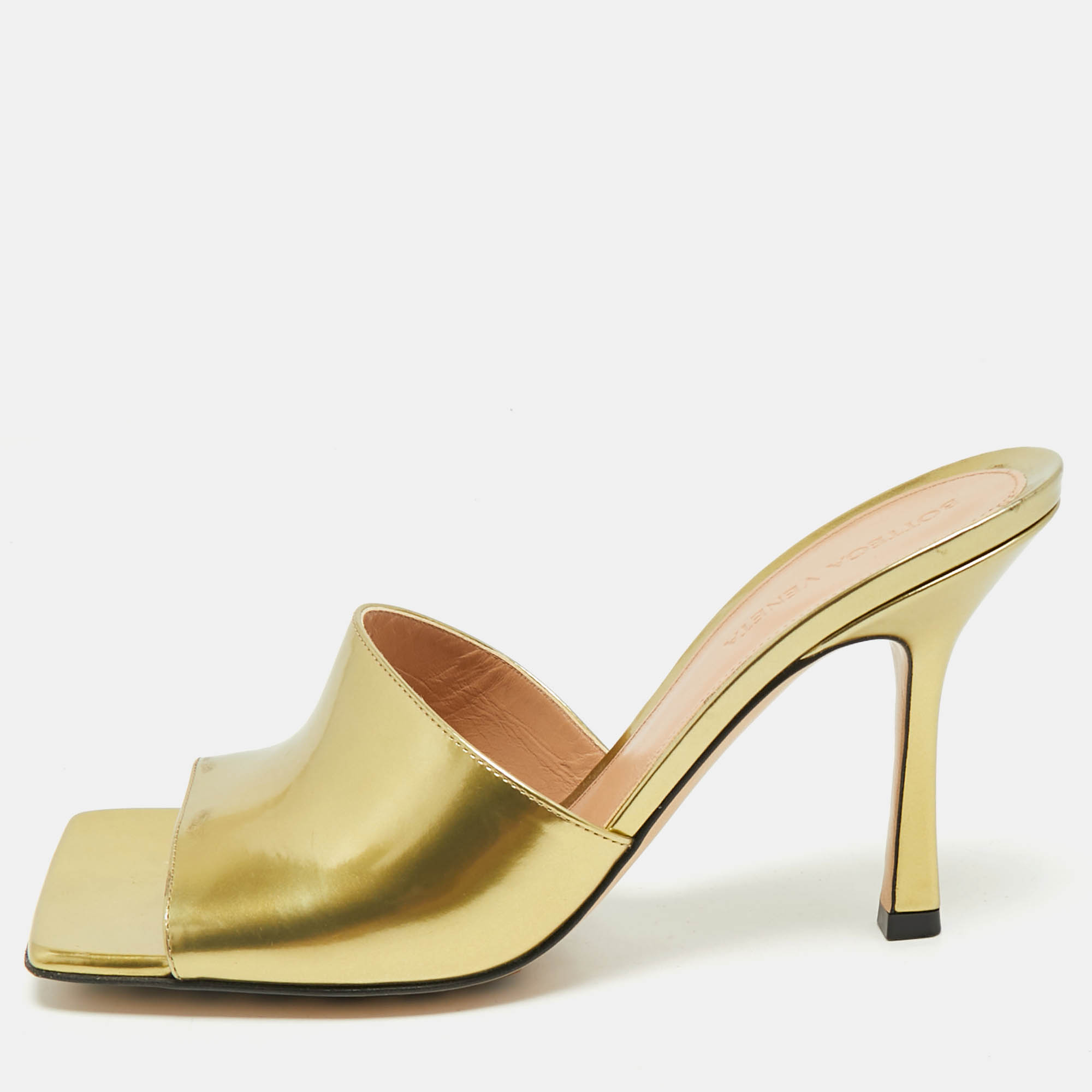 

Bottega Veneta Gold Quilted Leather Lido Slide Sandals Size