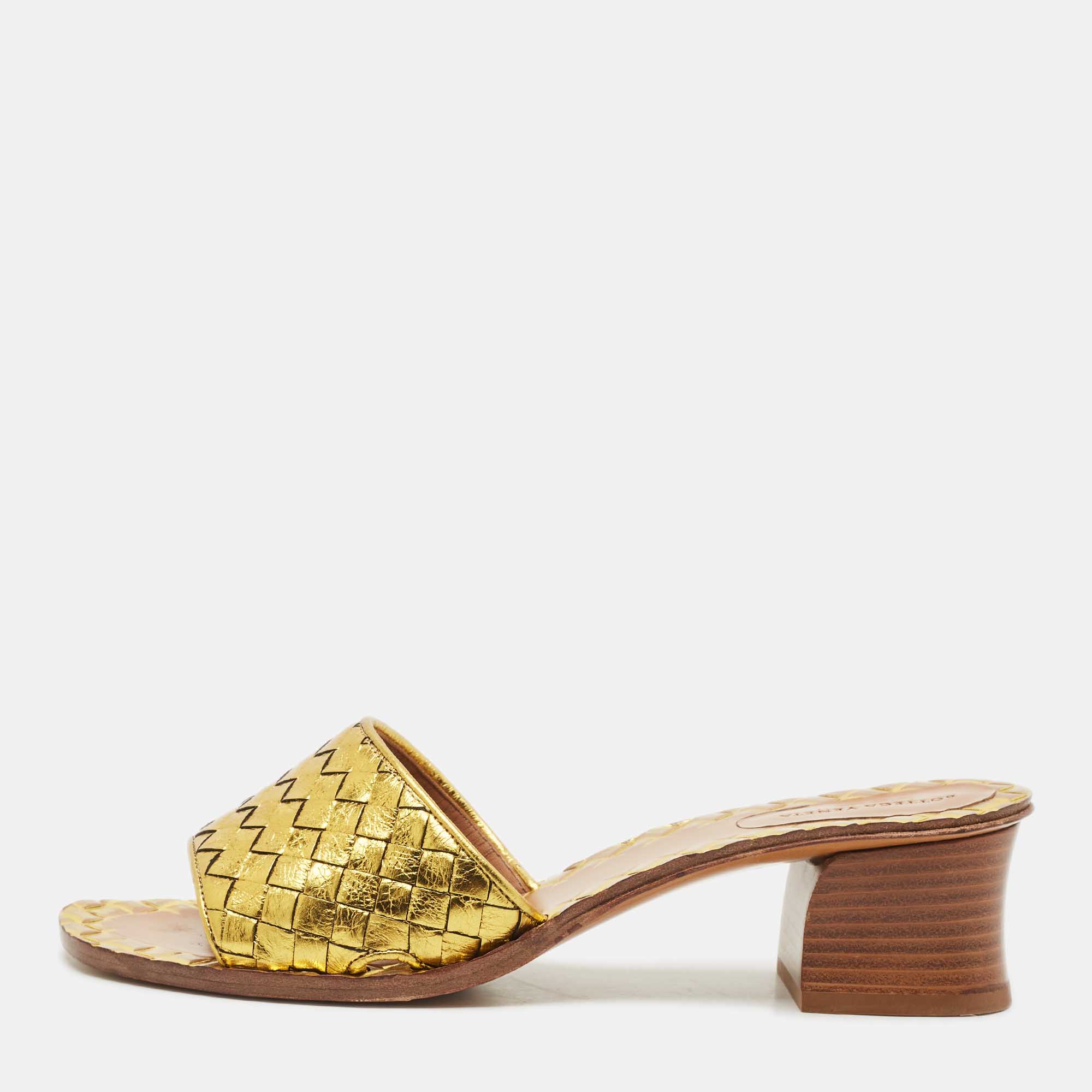 

Bottega Veneta Gold Intrecciato Leather Ravello Slide Sandals Size