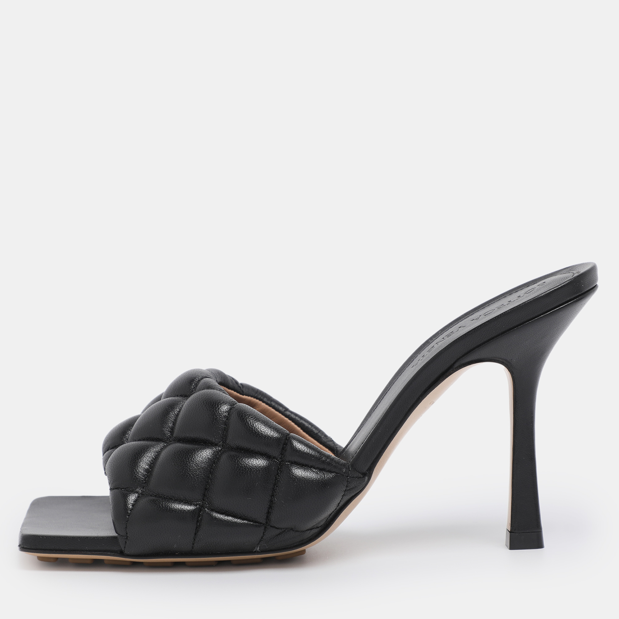Pre-owned Bottega Veneta Black Leather Quilted Lido Slide Size 36.5