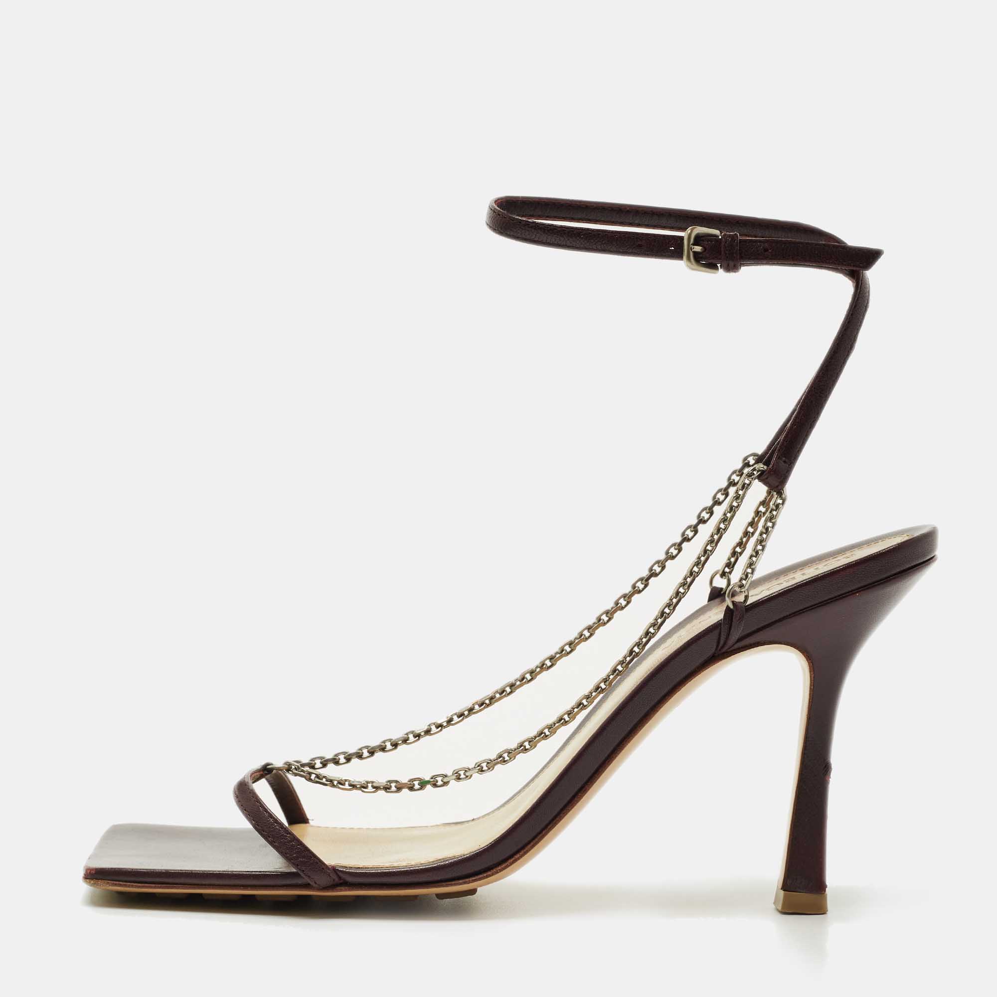 

Bottega Veneta Burgundy Leather Chain Stretch Sandals Size