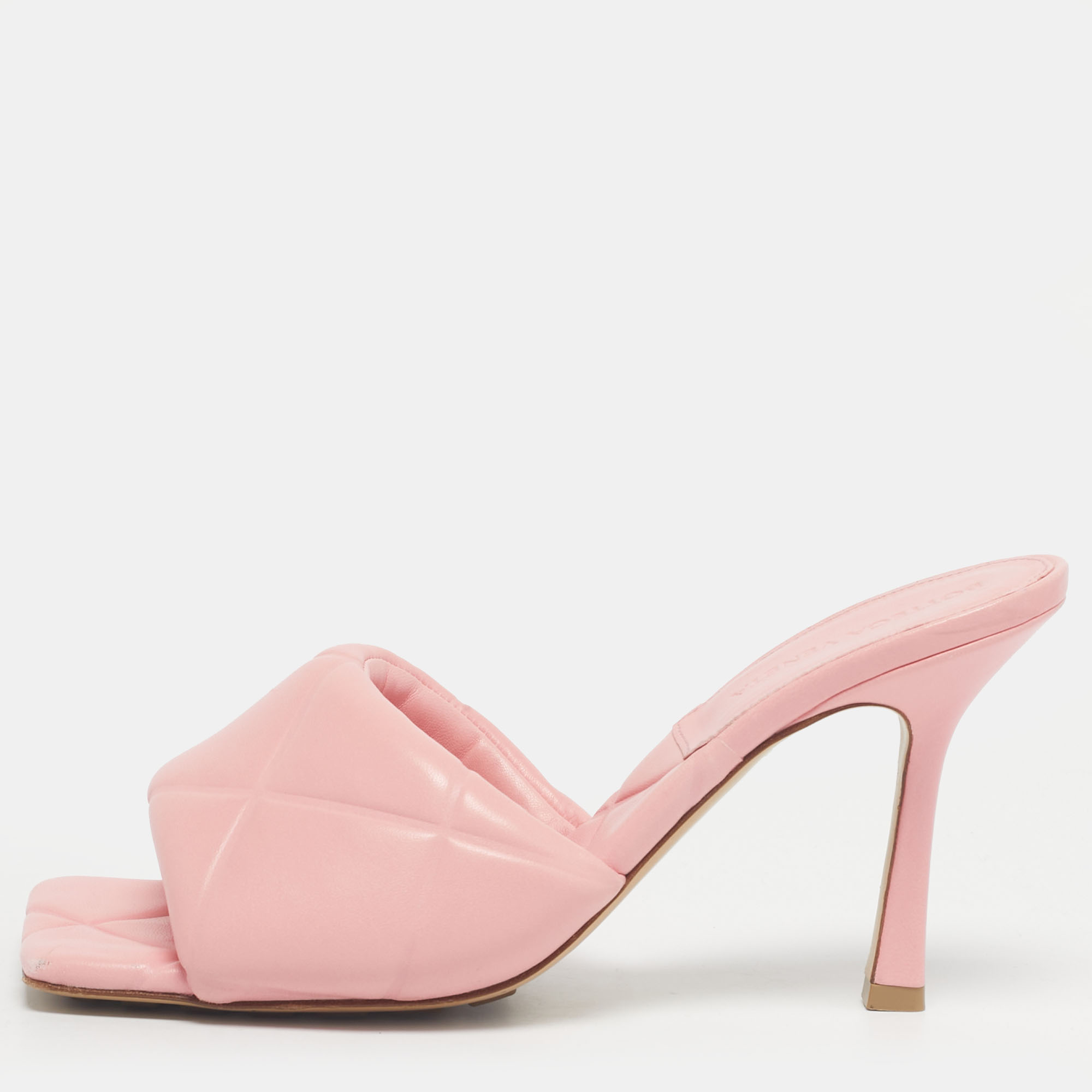 Pre-owned Bottega Veneta Pink Quilted Leather Lido Slide Sandals Size 37.5
