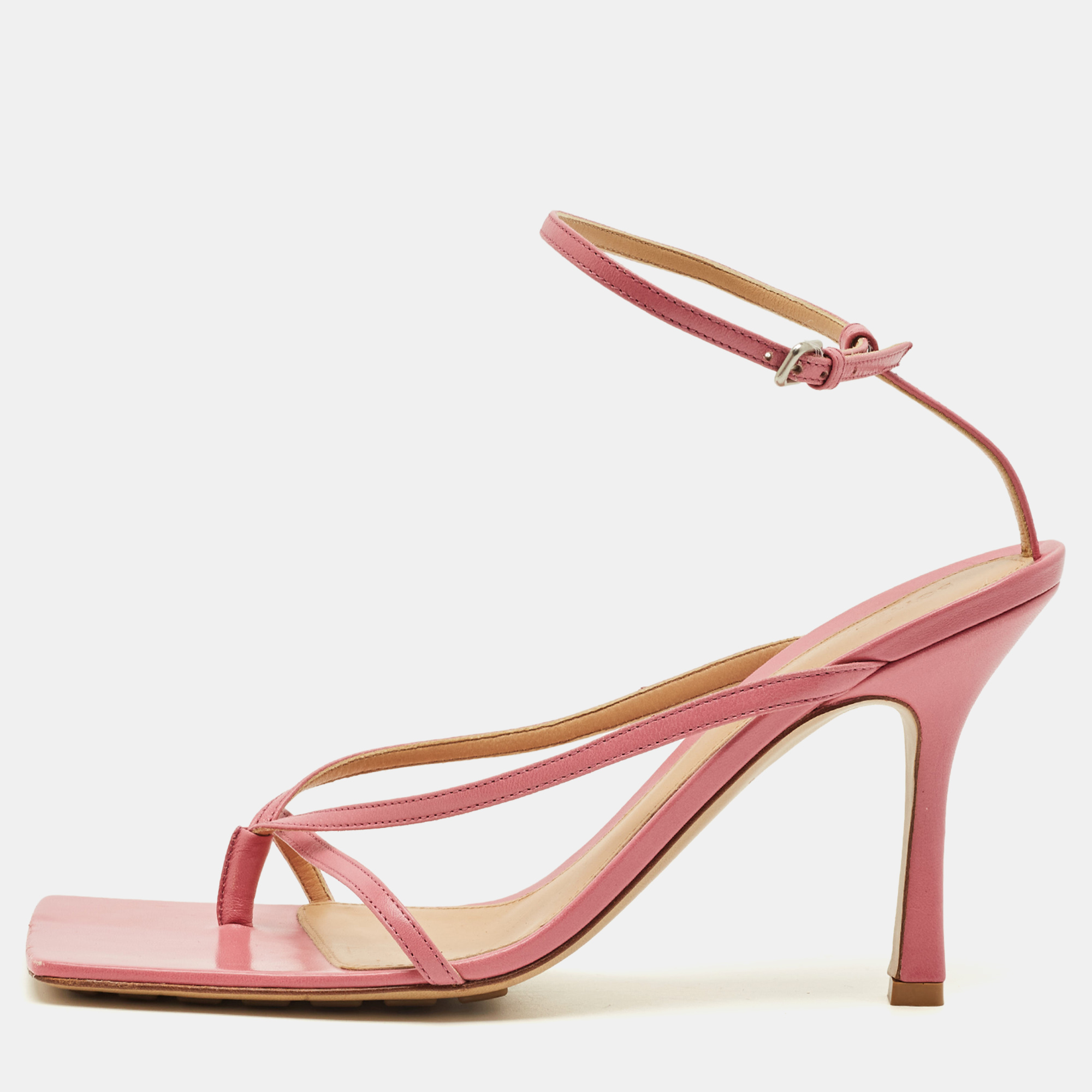 Click to view more detailed imagery on our partner's website Pre-owned Bottega Veneta Stretch Size 40.5 Pink Leather Ankle Strap Sandals