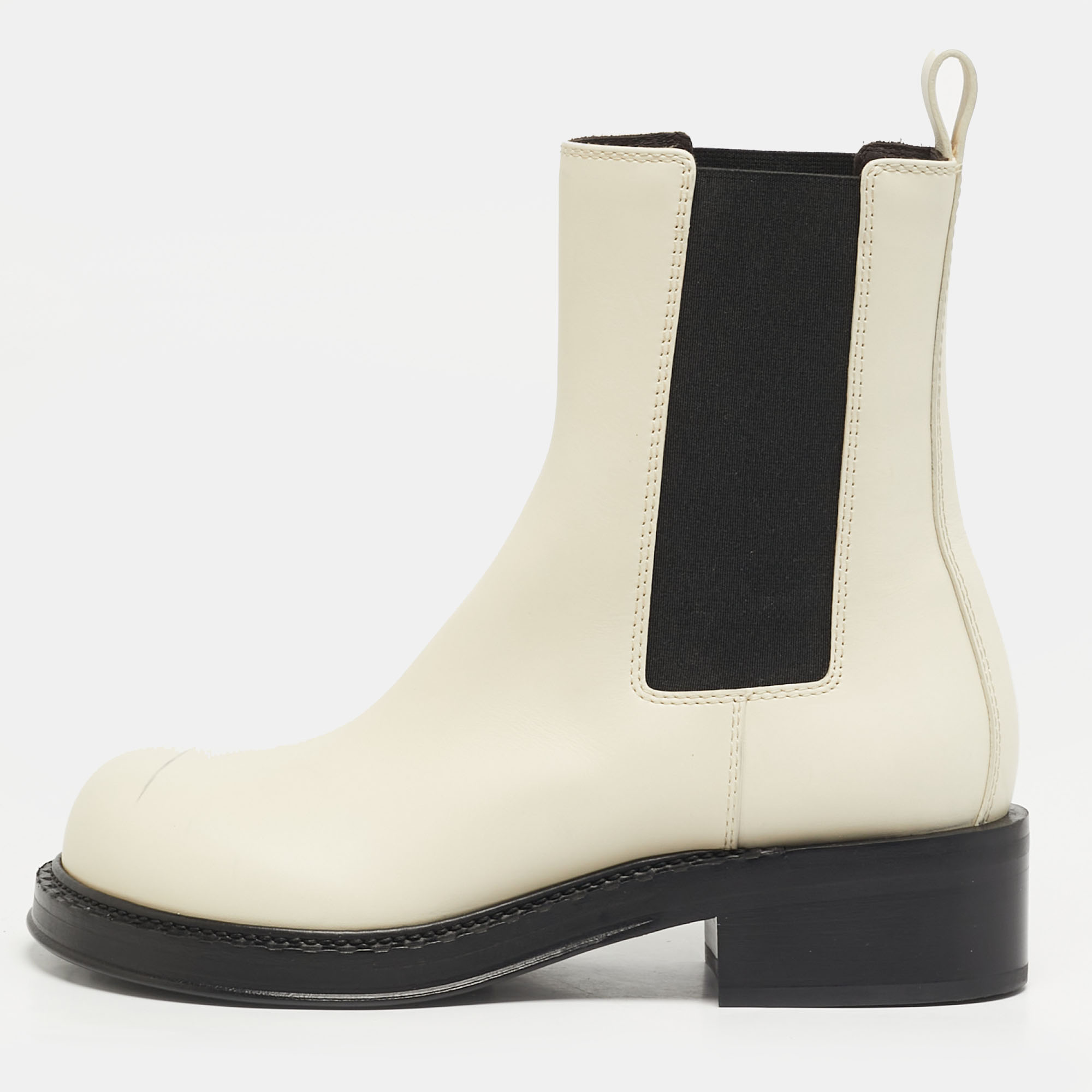 Pre-owned Bottega Veneta Cliff Size 38 White Leather Ankle Length Boots