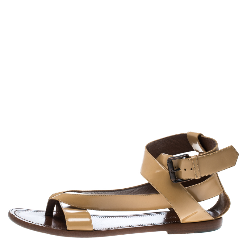 

Bottega Veneta Beige Leather V Strap Flat Sandals Size