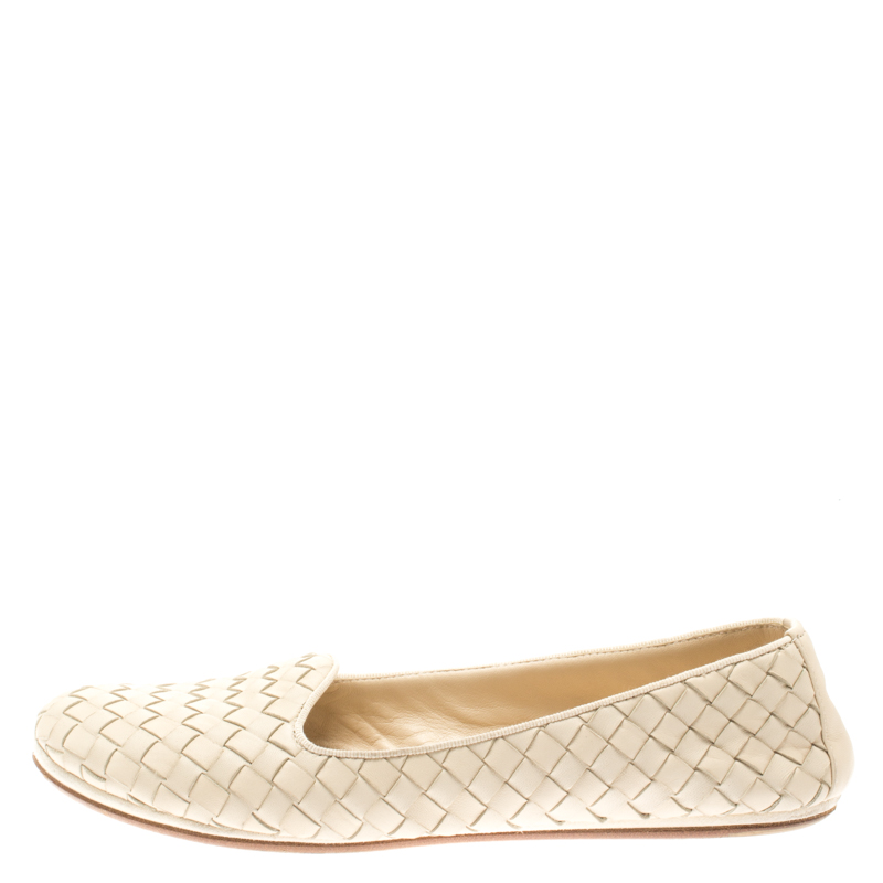 

Bottega Veneta White Intrecciato Leather Smoking Slippers Size