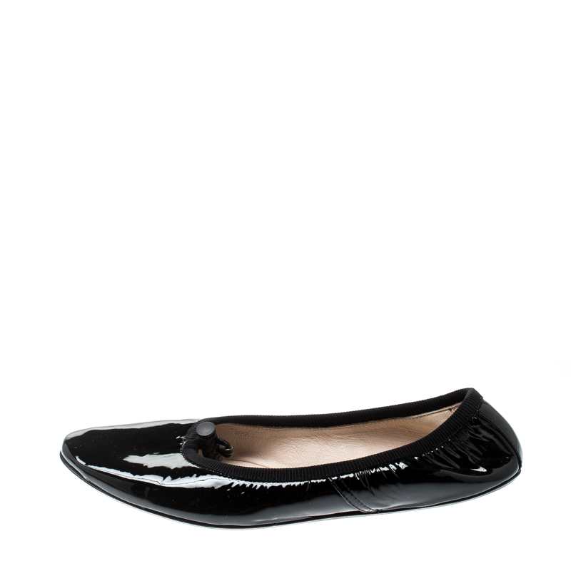 

Bottega Veneta Black Patent Leather Scrunch Ballet Flats Size