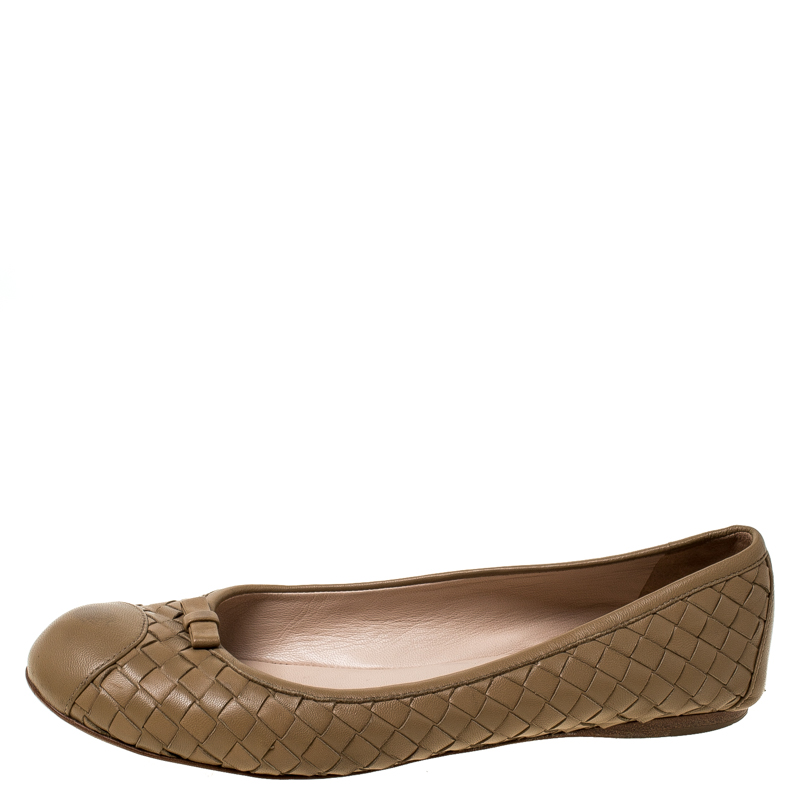 

Bottega Veneta Beige Intrecciato Leather Bow Ballet Flats Size