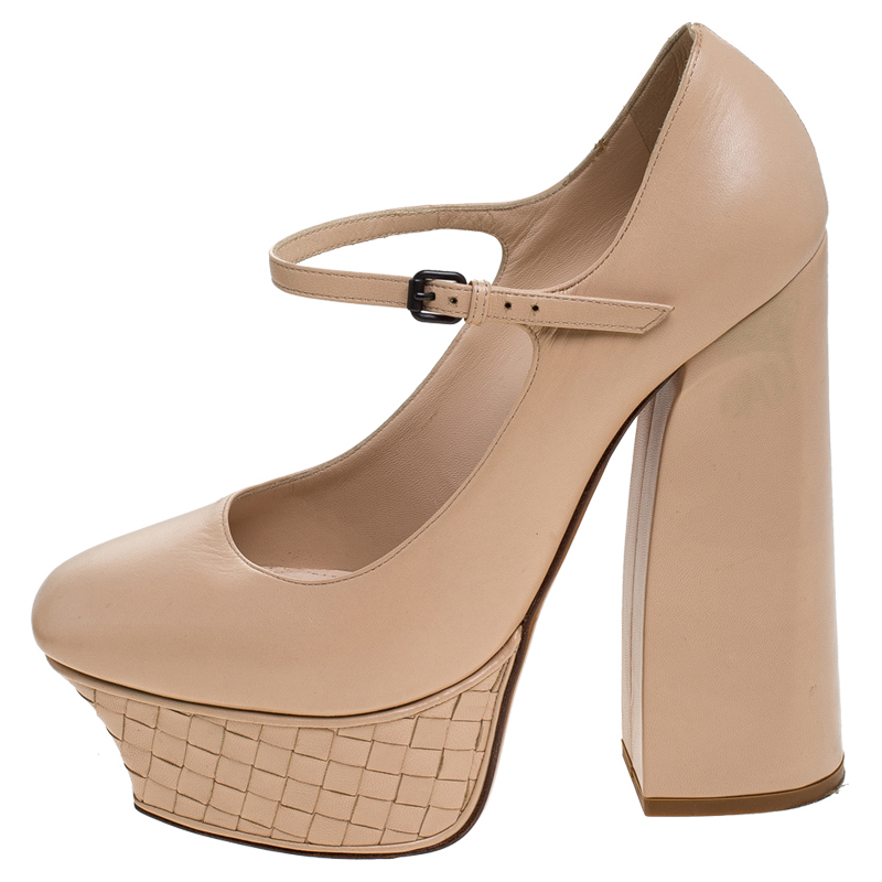 

Bottega Veneta Beige Intrecciato Leather Platform Ankle Strap Pumps Size