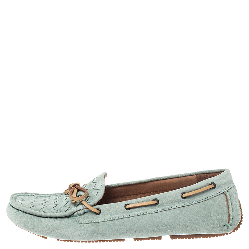 

Bottega Veneta Mint Green/Beige Intrecciato Suede Bow Loafers Size