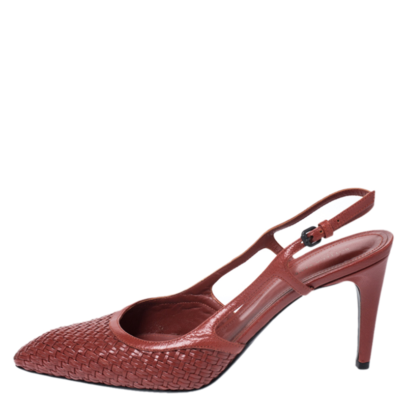 

Bottega Veneta Brown Woven Leather Slingback Sandals Size