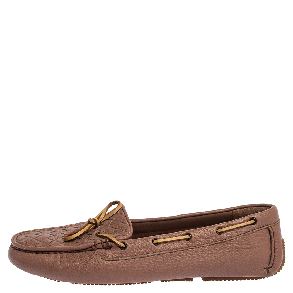 

Bottega Veneta Pink Intrecciato Leather Bow Slip On Loafers Size