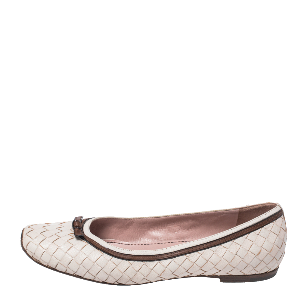 

Bottega Veneta White Leather Intrecciato Bow Ballet Flats Size