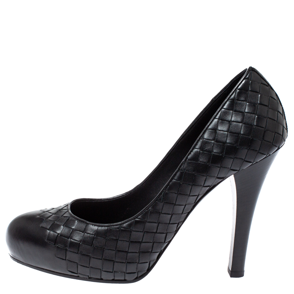 

Bottega Veneta Black Intrecciato Leather Pumps Size