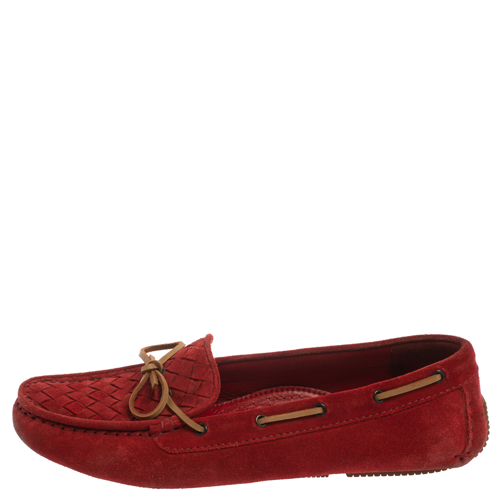 

Bottega Veneta Suede Red Intrecciato Bow Slip On Loafers Size