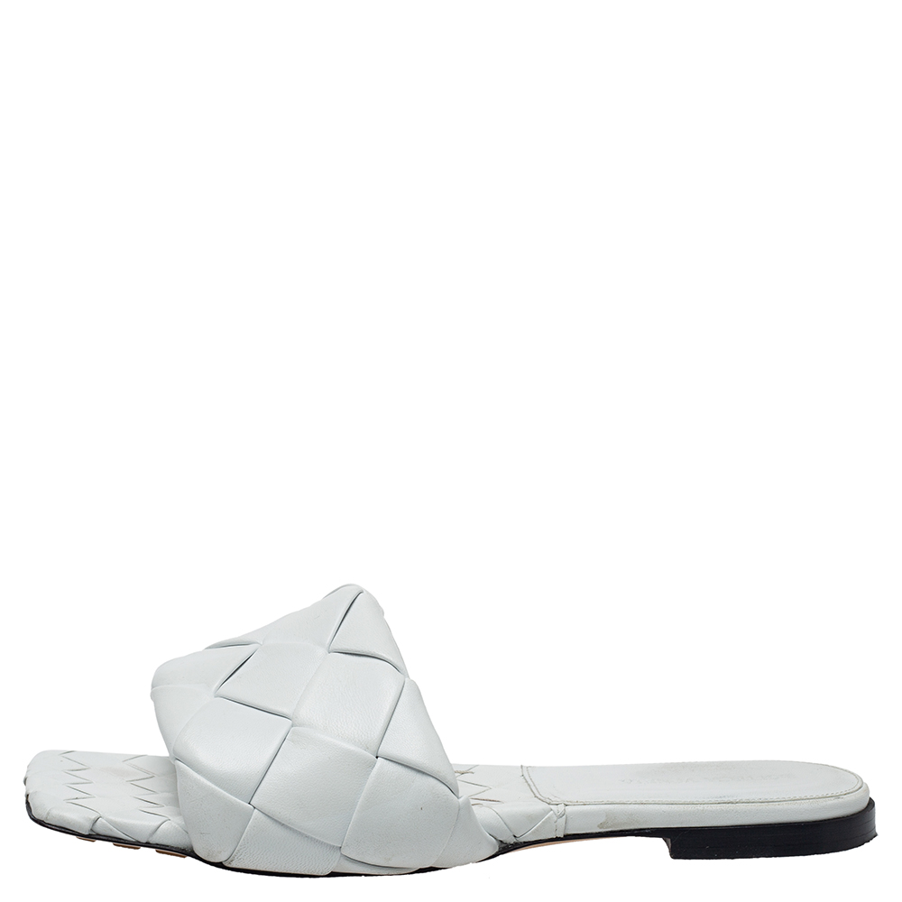 

Bottega Veneta White Leather Lido Flat Slides Size