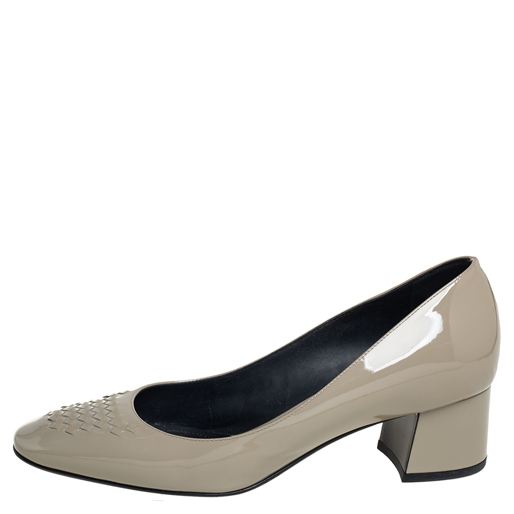 

Bottega Veneta Grey Patent Leather Block Heel Pumps Size