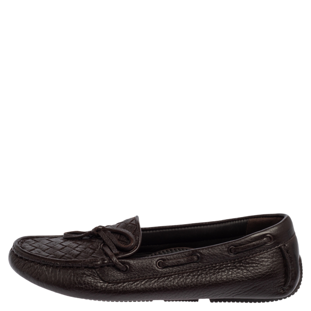 

Bottega Veneta Brown Intrecciato Leather Bow Slip On Loafers Size
