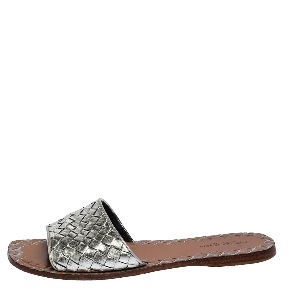 

Bottega Veneta Metallic Silver intrecciato Leather Slide Sandals Size