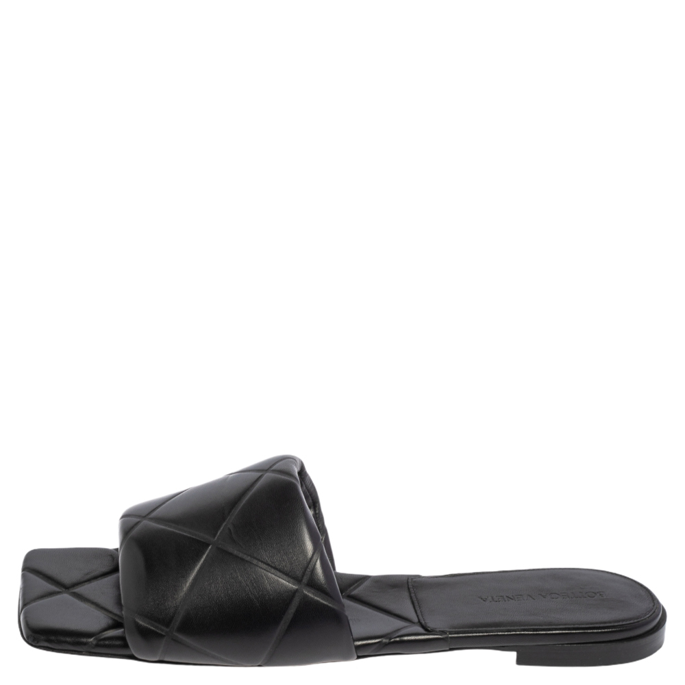 

Bottega Black Quilted Leather Slide Flats Size