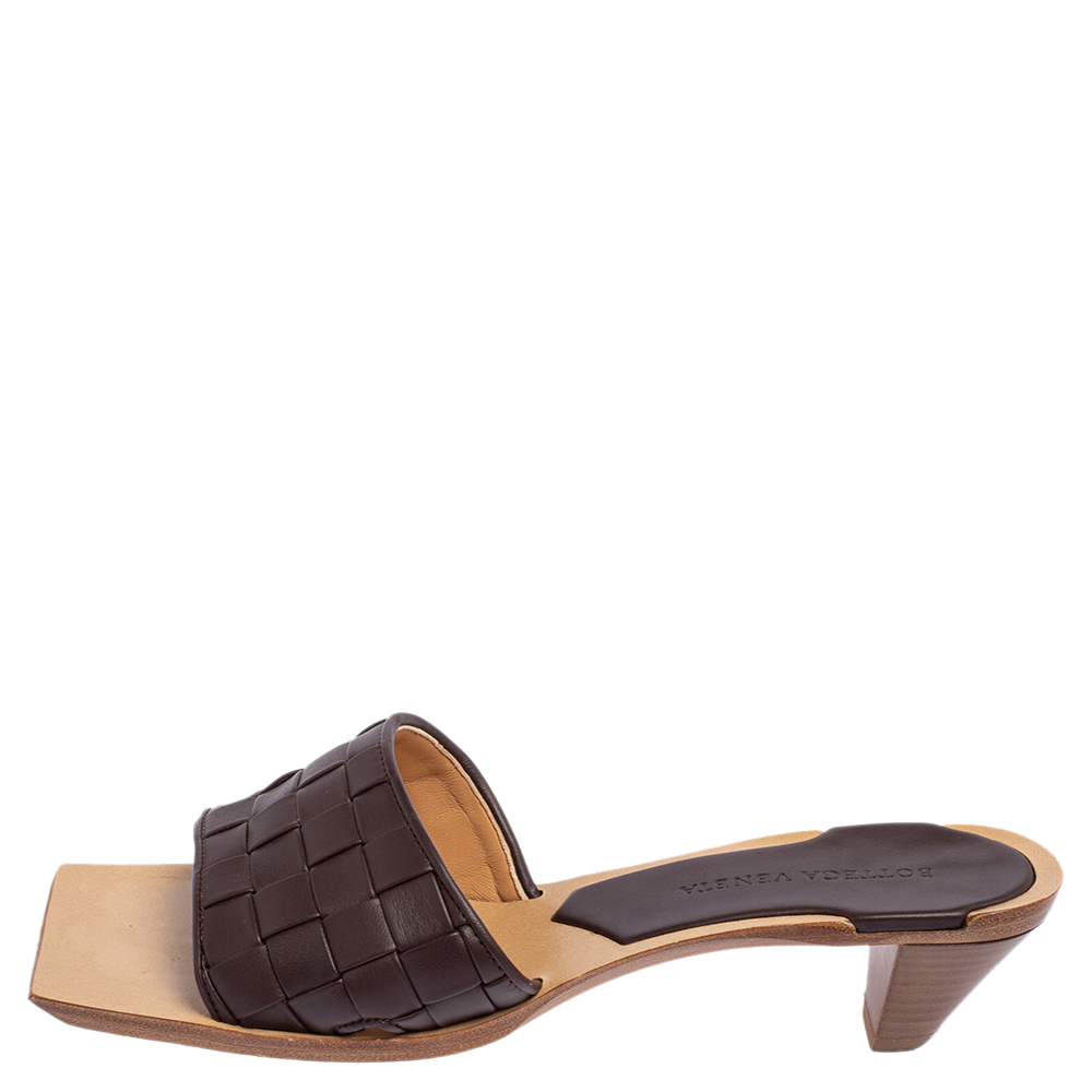 

Bottega Veneta Brown Intrecciato Leather Slide Sandals Size