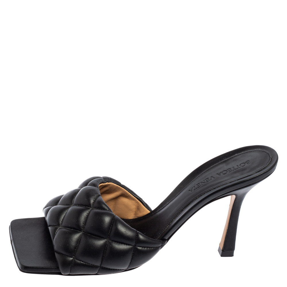 

Bottega Veneta Black Intrecciato Leather Lido Slide Sandals Size