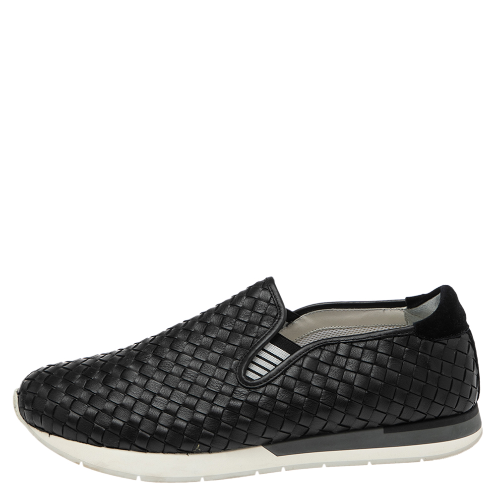 

Bottega Veneta Black Intrecciato Leather Slip On Sneakers Size