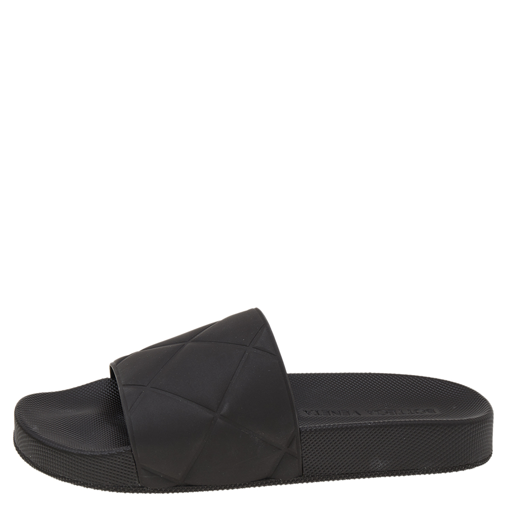 

Bottega Veneta Black Rubber Slide Flats Size
