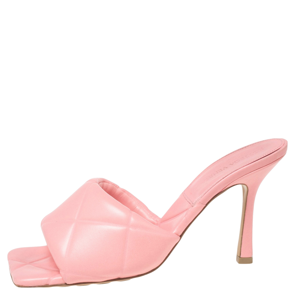 

Bottega Veneta Pink Leather Lido Mule Sandals Size