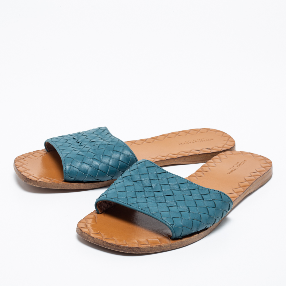 

Bottega Veneta Blue Intreciatto Leather Slip On Slide Size