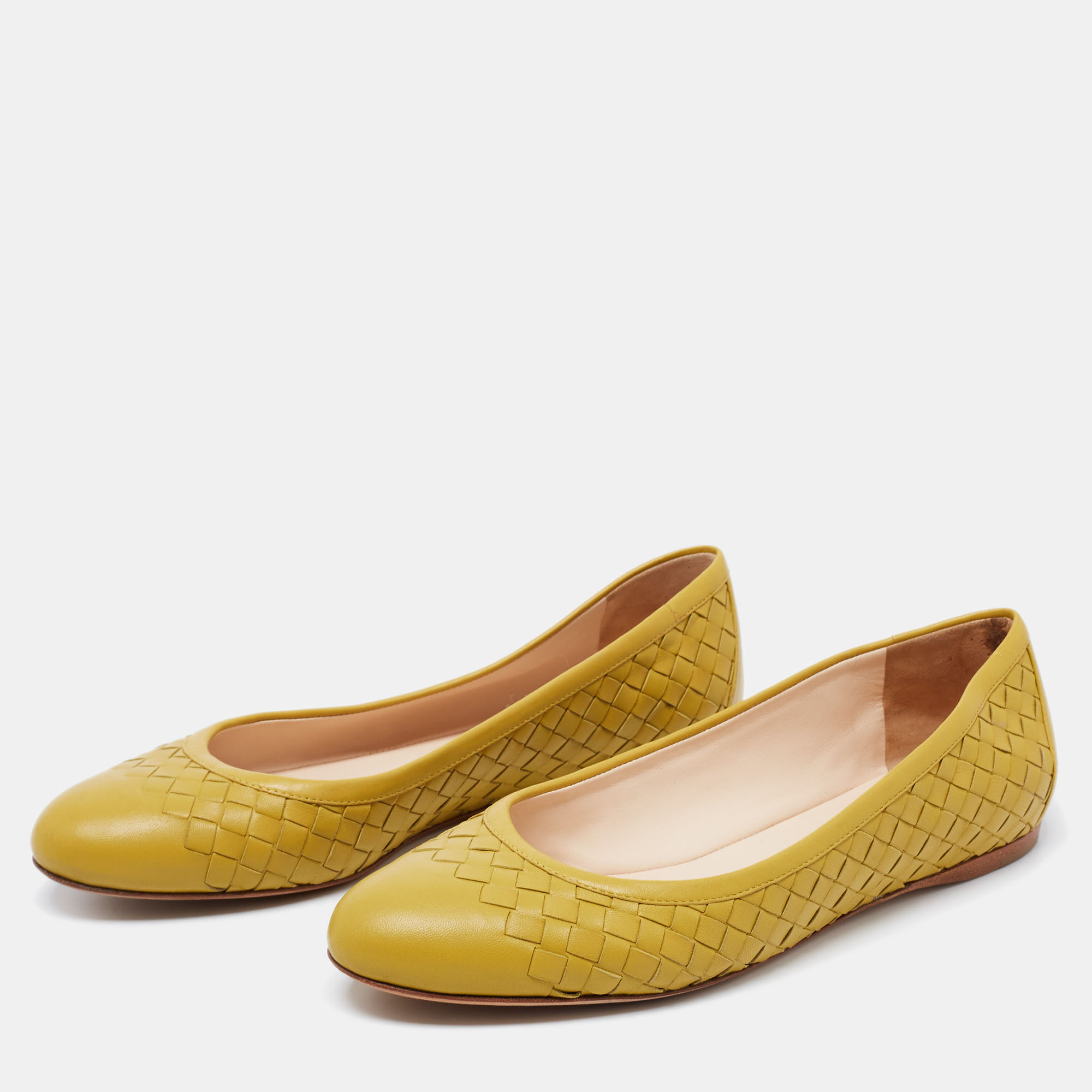 

Bottega Veneta Mustard Yellow Intrecciato Leather Ballet Flats Size