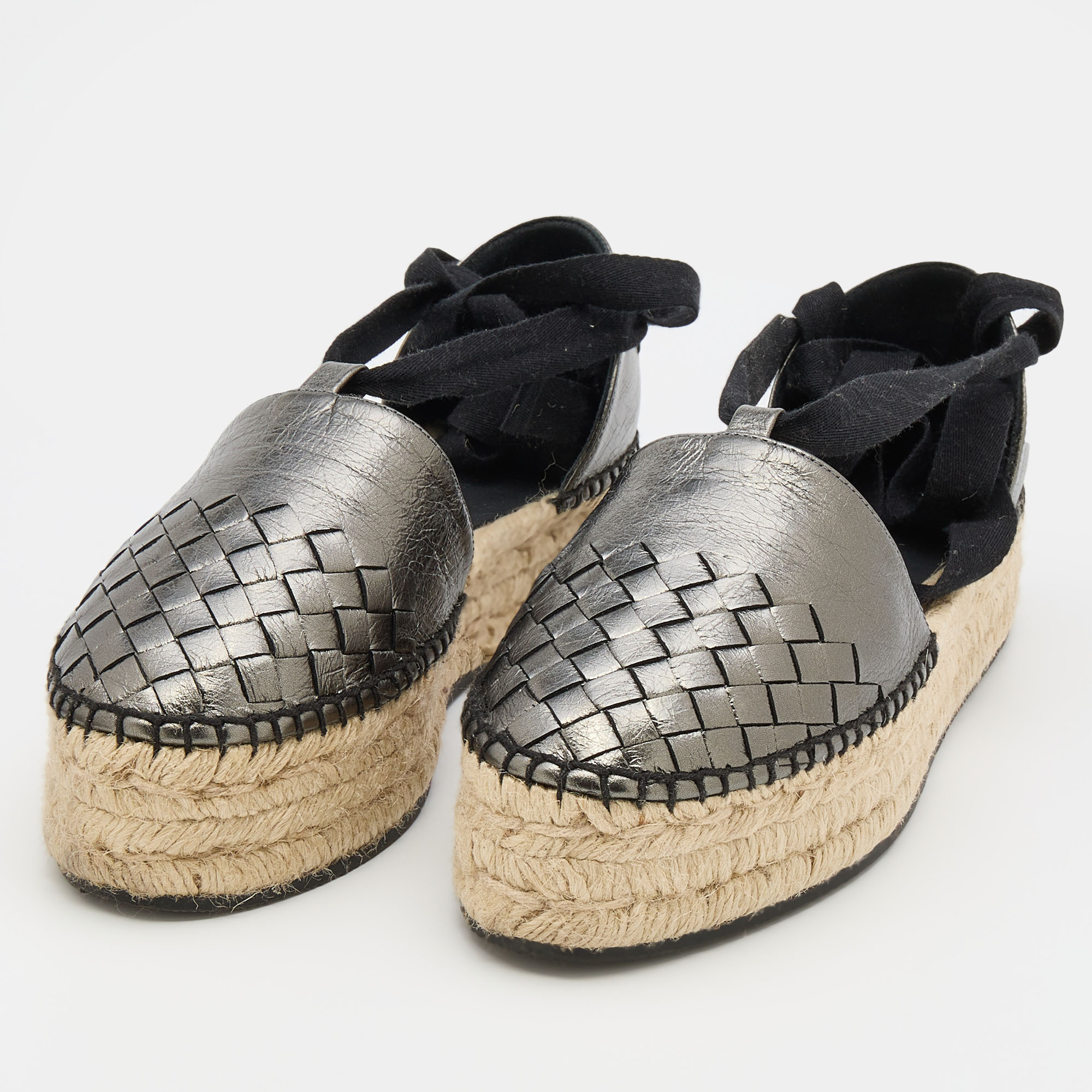 

Bottega Veneta Antracite Intrecciato Leather Espadrilles Platform Sandals Size, Metallic