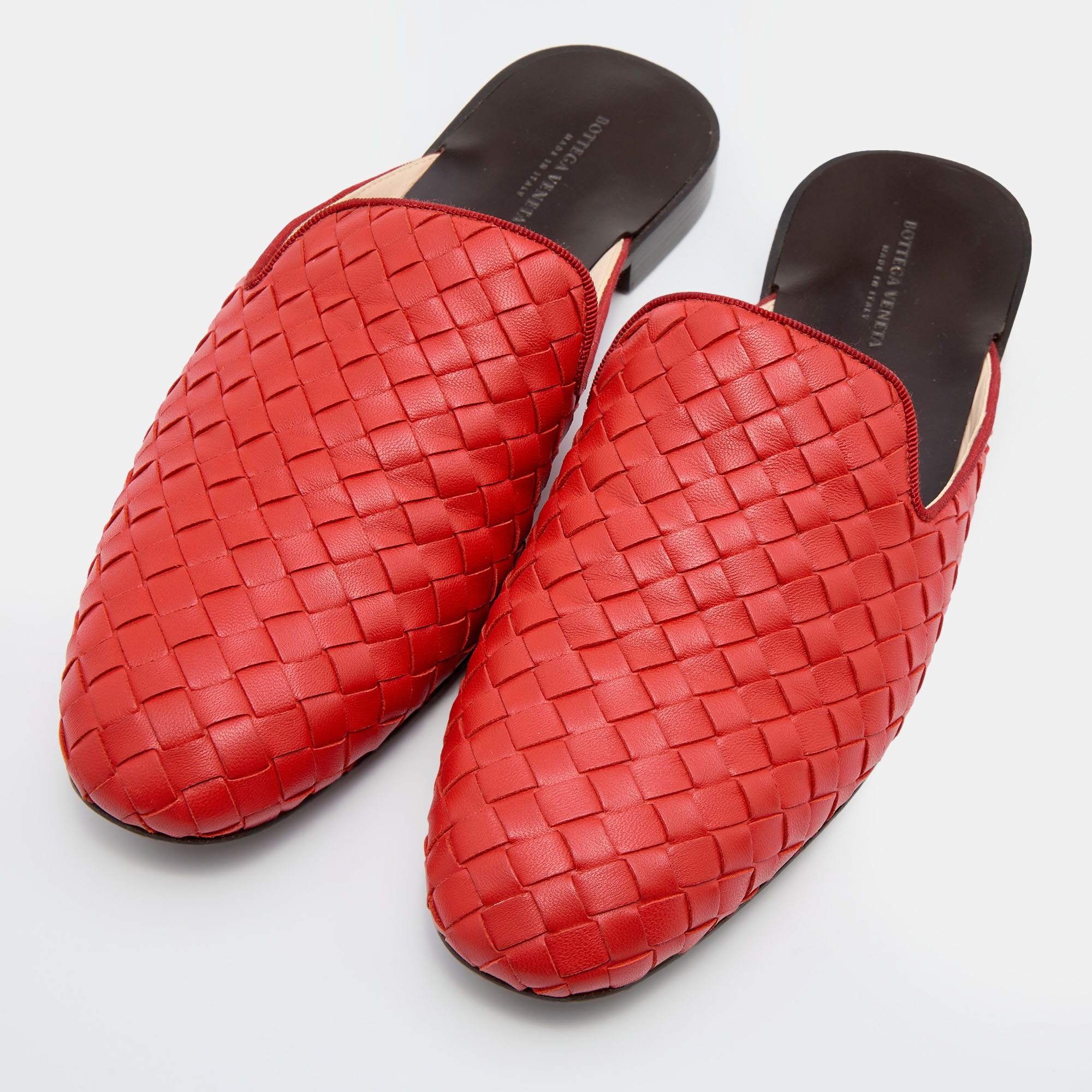 

Bottega Veneta Orange Intrecciato Leather Fiandra Flat Mules Size