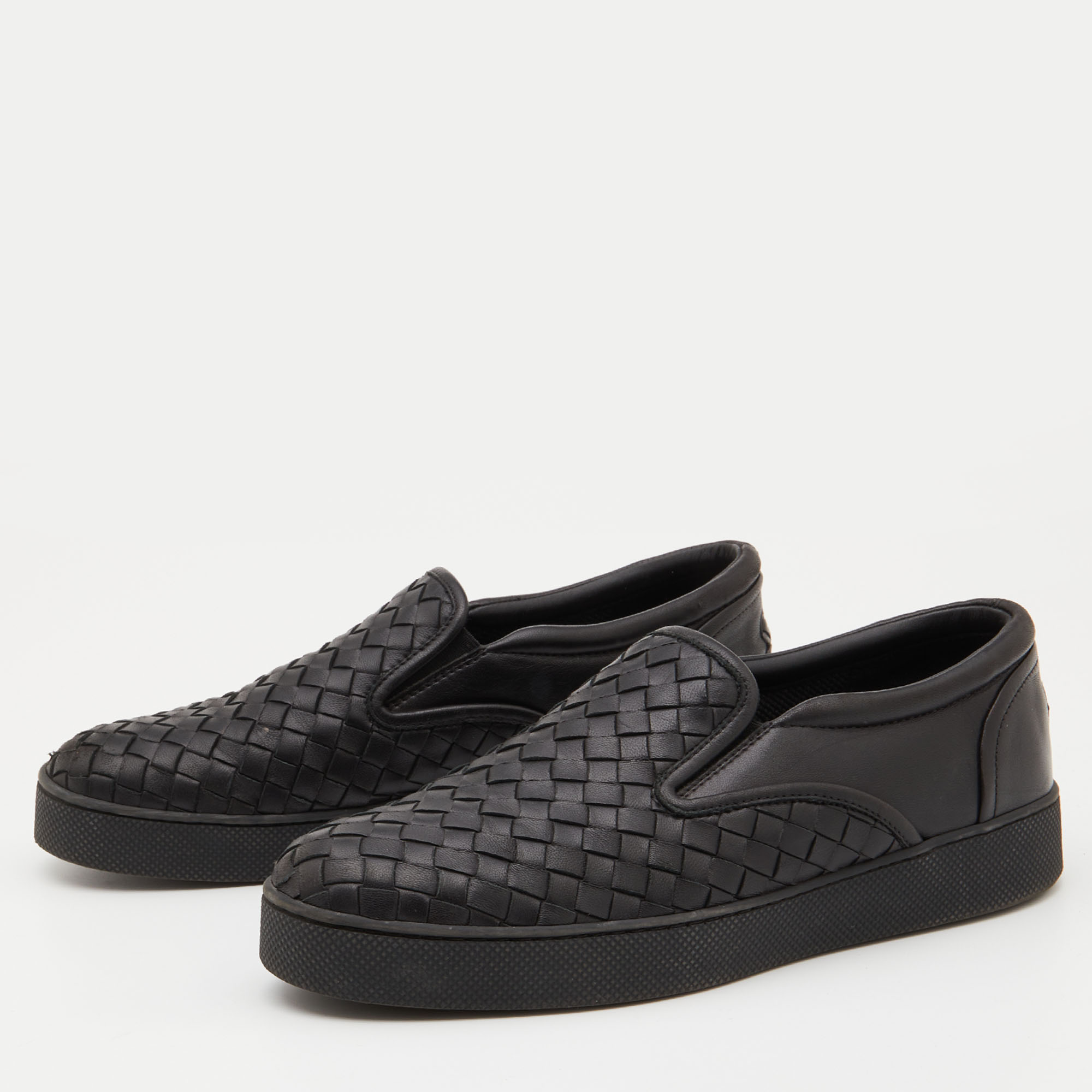 

Bottega Veneta Black Intrecciato Leather Dodger Sneakers Size