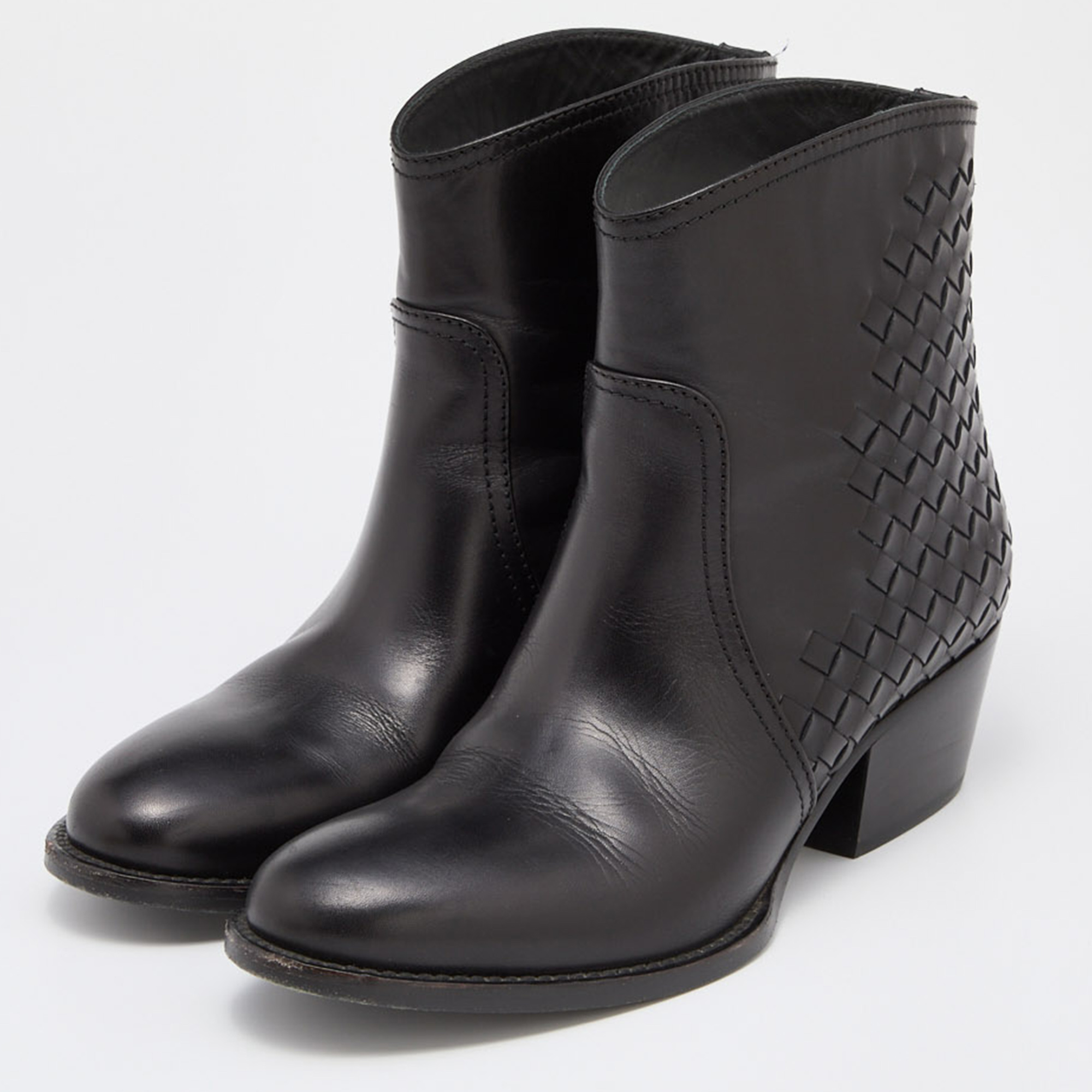 

Bottega Veneta Black Intrecciato Leather Block Heel Ankle Boots Size