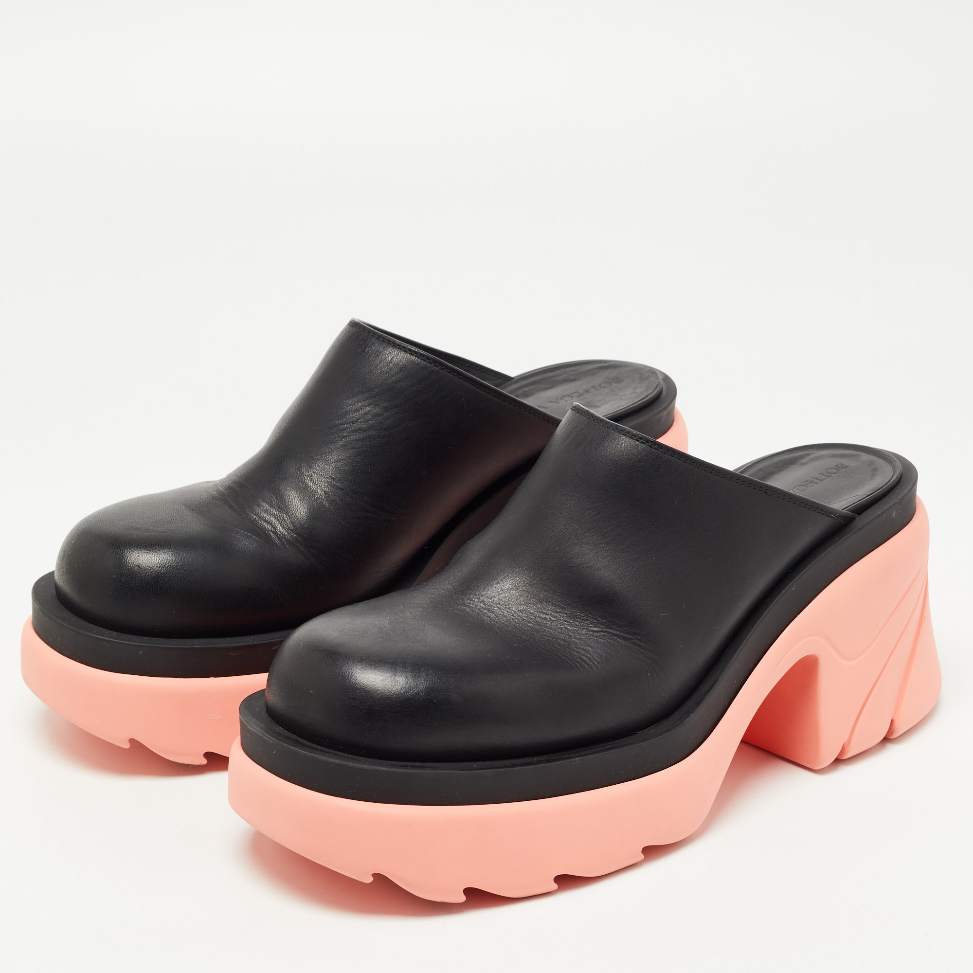 

Bottega Veneta Black/ Pink Leather Flash Mules Size