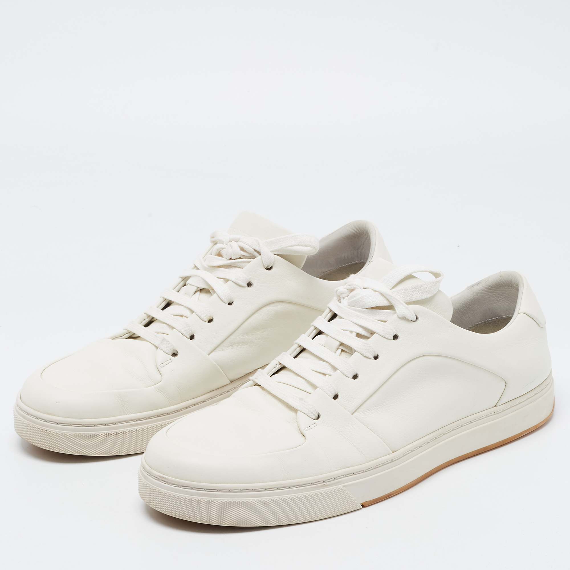 

Bottega Veneta White Leather Low Top Sneakers Size